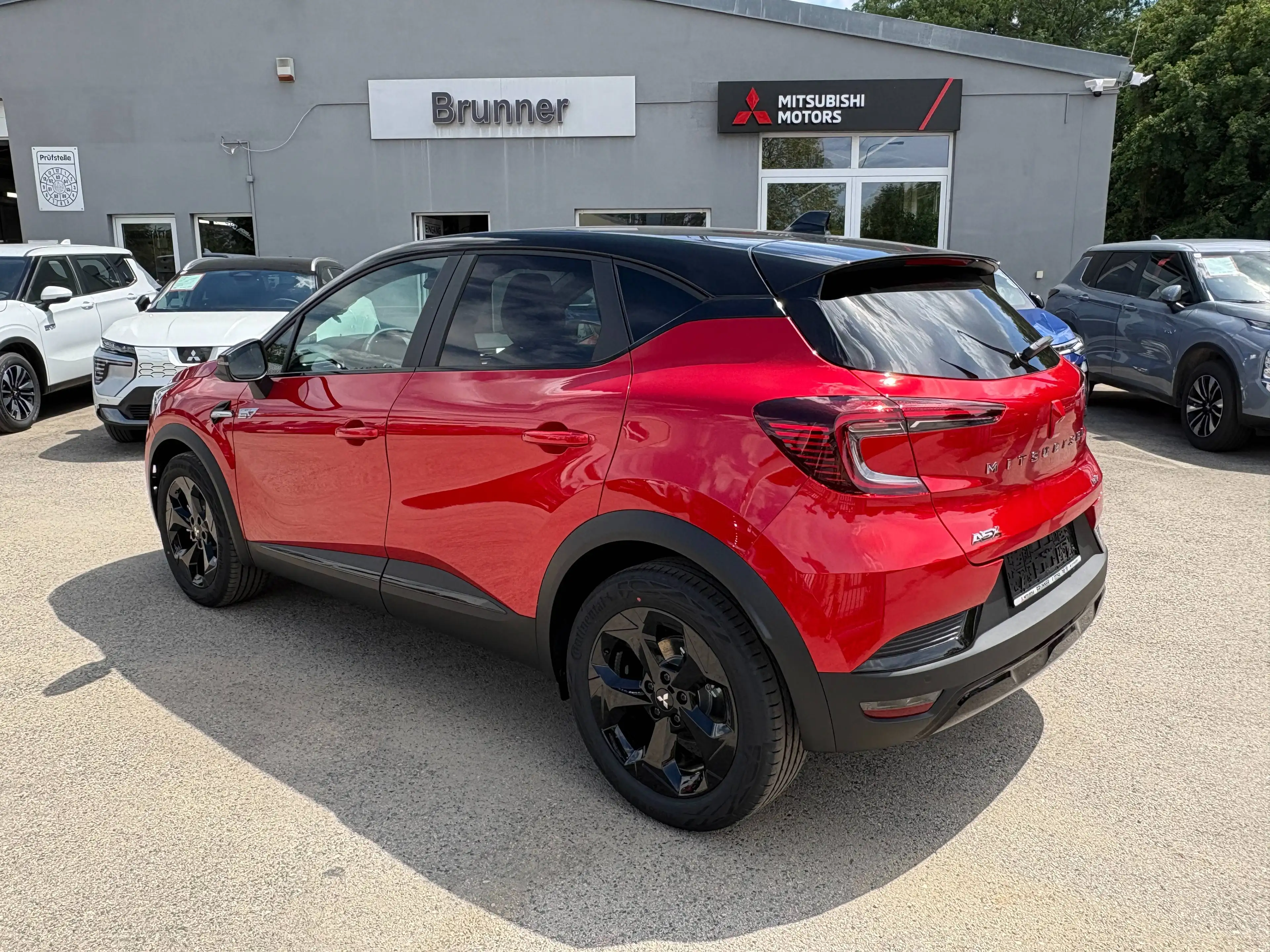Mitsubishi ASX 1,8 HEV BlackEdition Aut./incl. Winterräder — photo 7