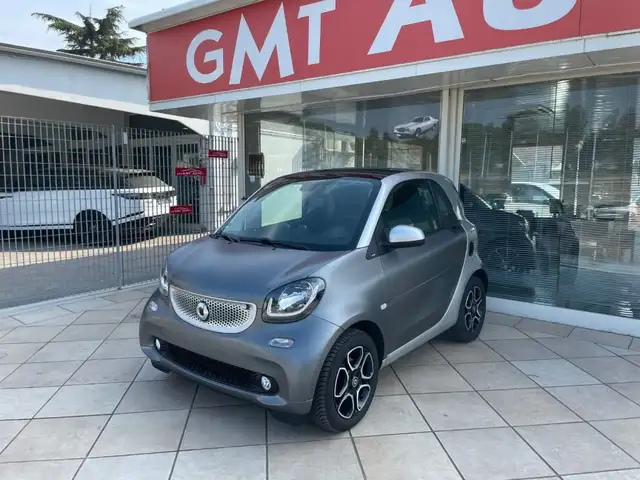 smart forTwo 1.0 71CV PASSION LED PANORAMA CERCHI 15"