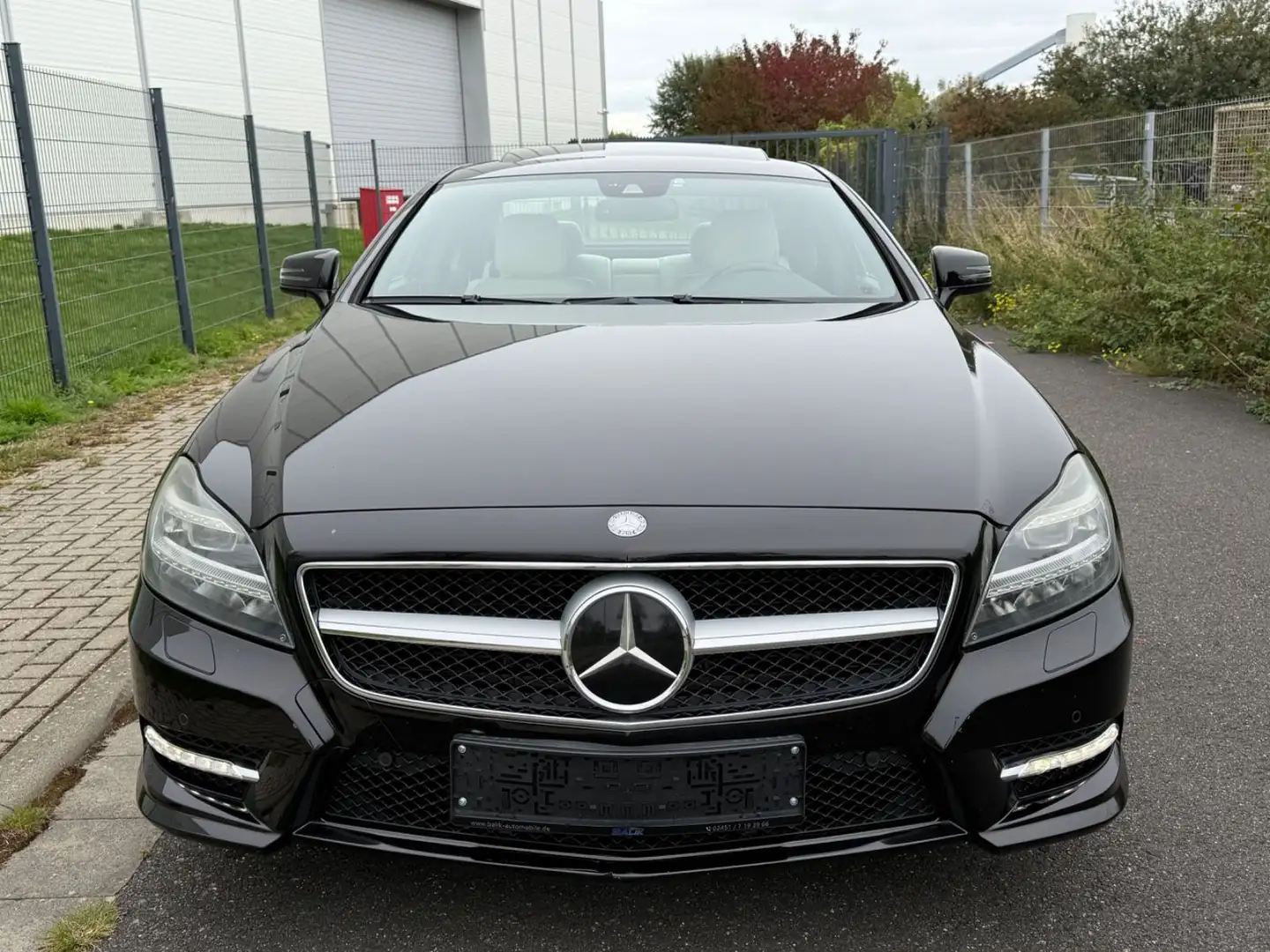Mercedes-Benz CLS 350 CDI BE*DESIGNO PORCELLAIN*AMG LINE* Schwarz - 2