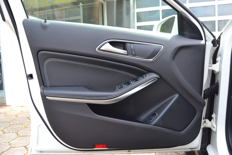 Mercedes-Benz GLA 180 GLA180*Kamera*AHK*wenig KM*Tempomat*Automatik* — photo 10