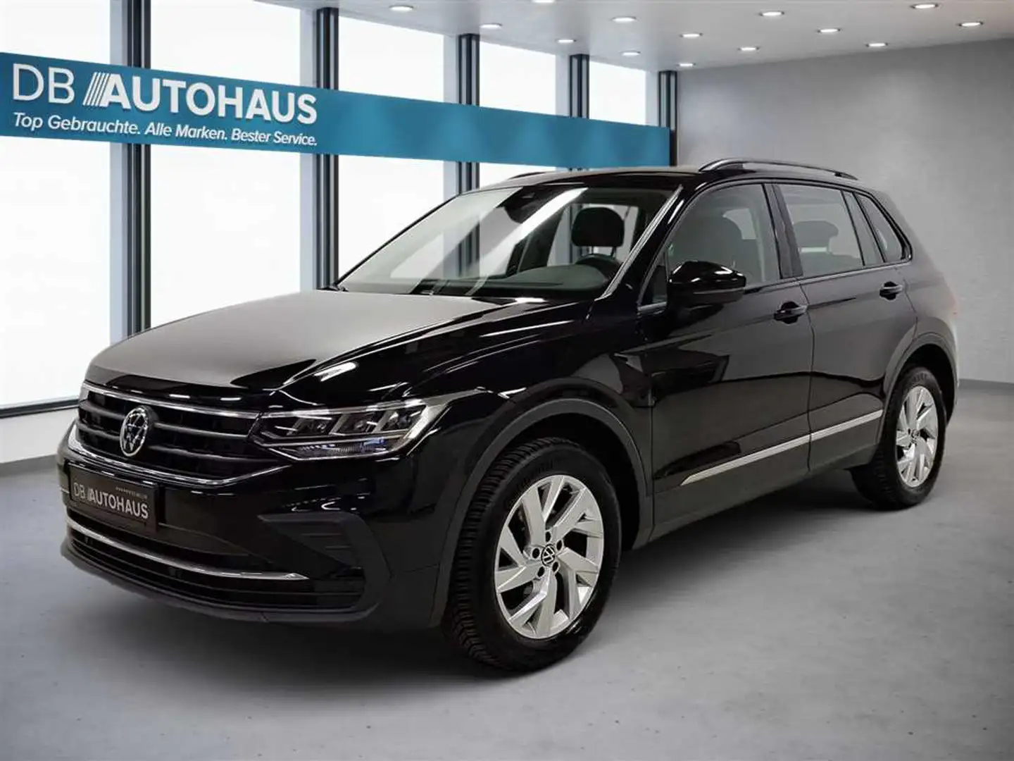 Volkswagen Tiguan Life 2.0 TDI DSG 4MOTION Negru - 1