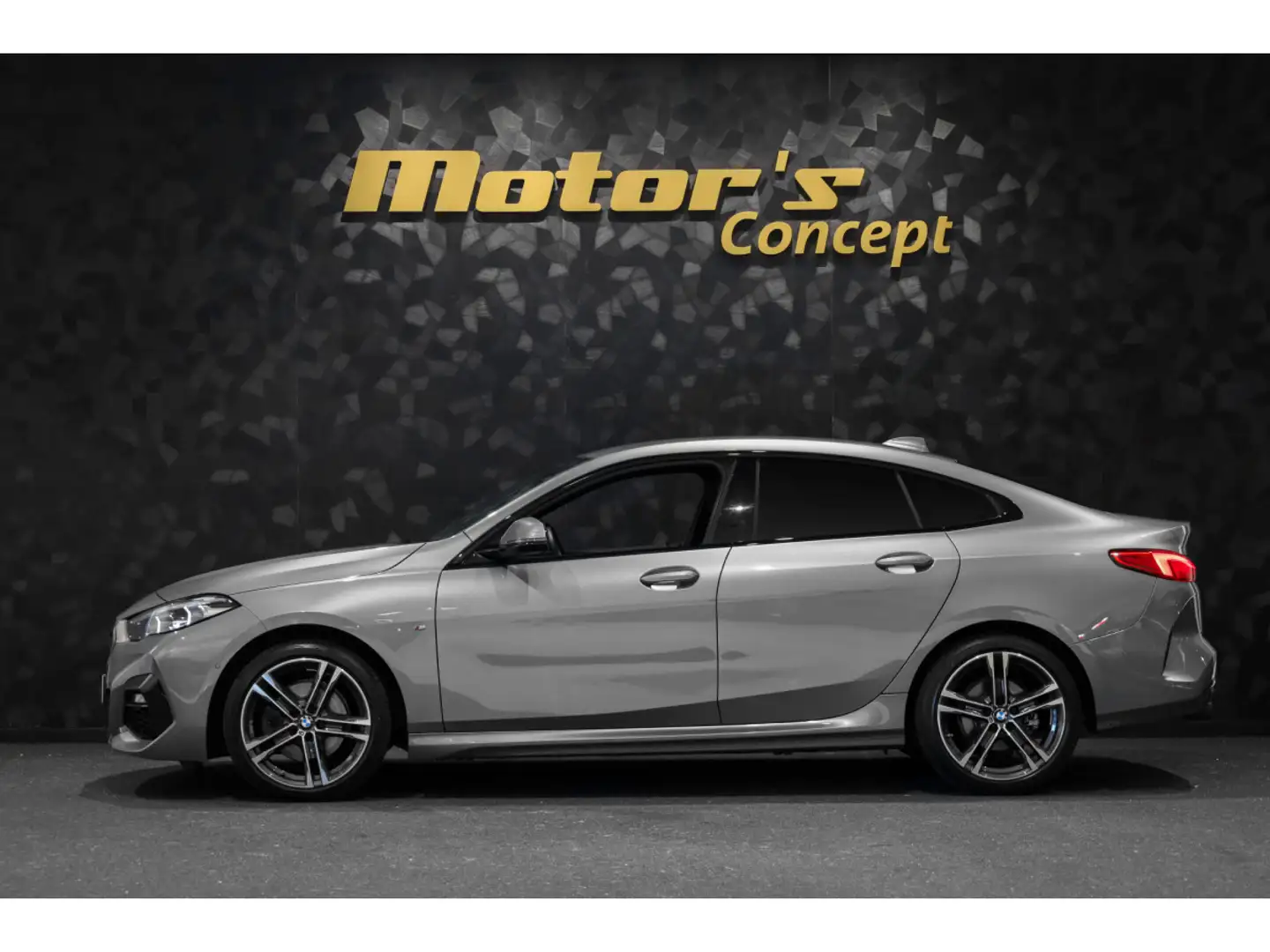 BMW 218 i F44 GranCoupé M Sport Gris - 2