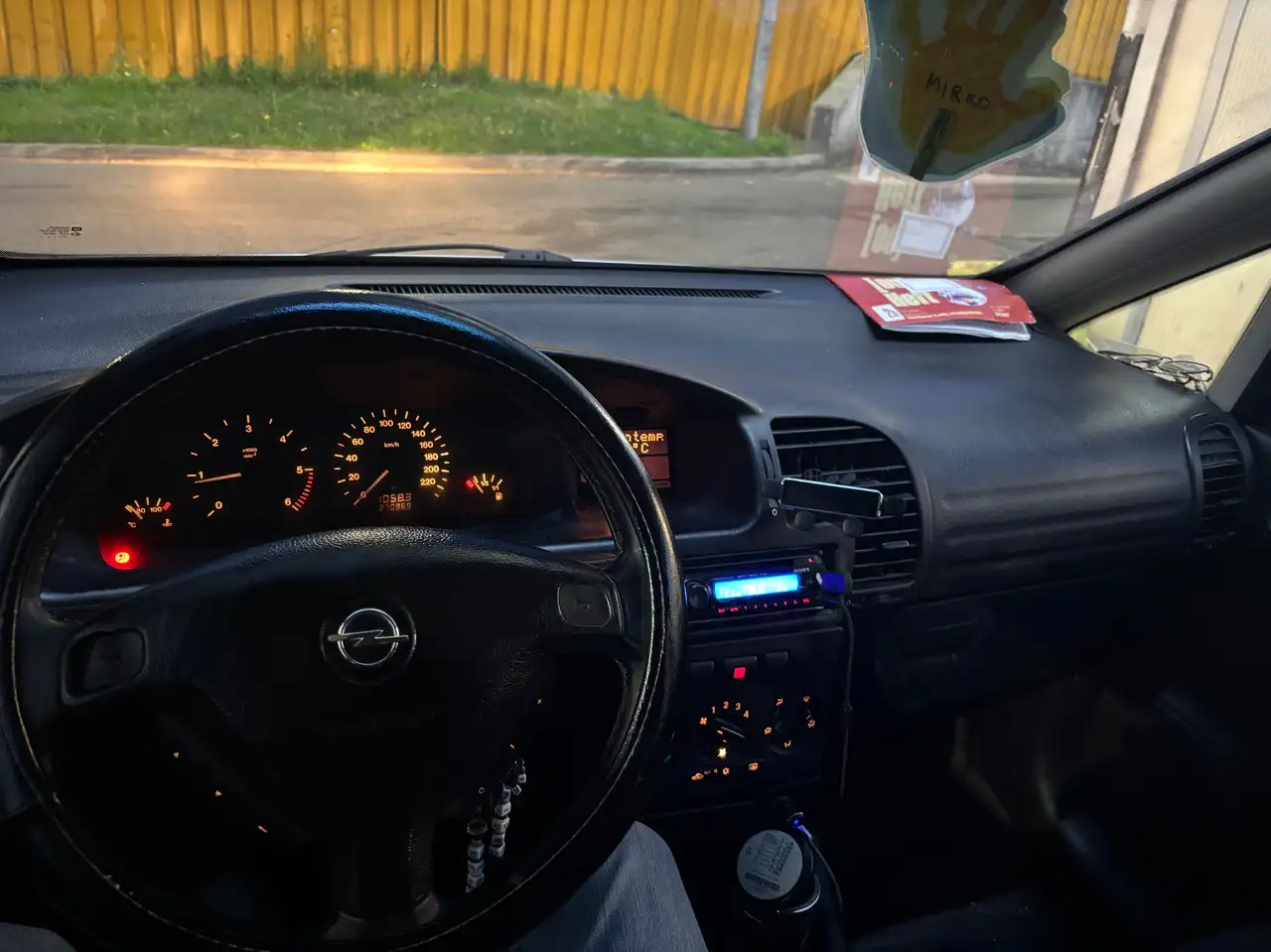 Opel Zafira 2,0 16V DTI, foto 4