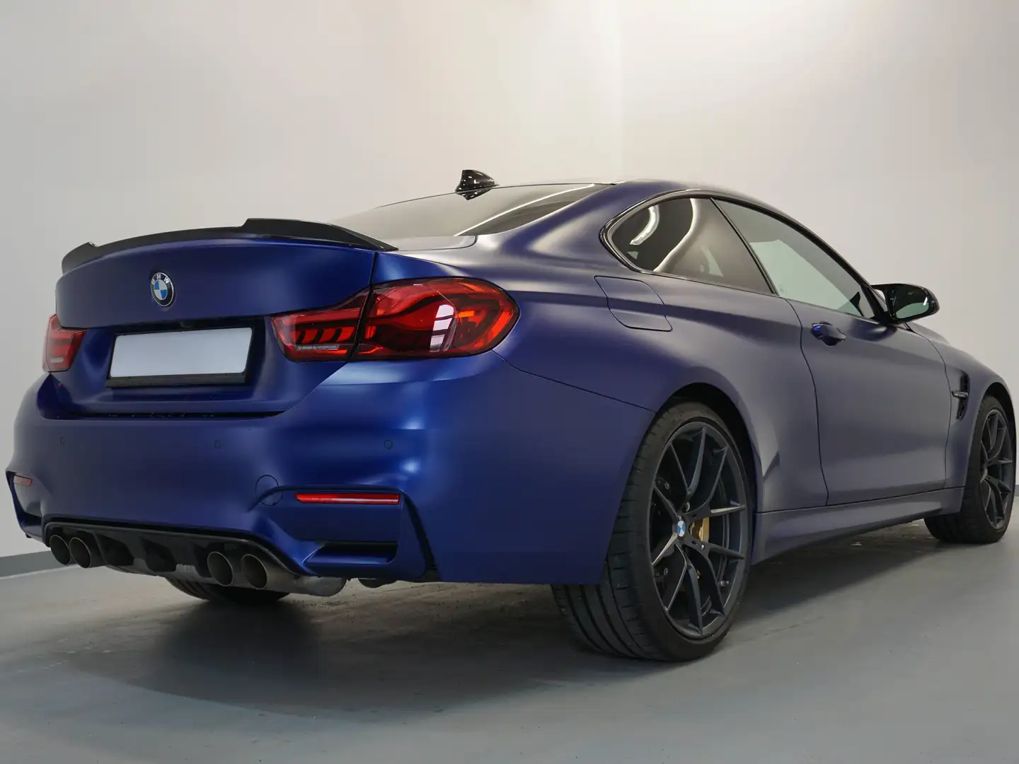 BMW M4 M4 CS Blau - 2