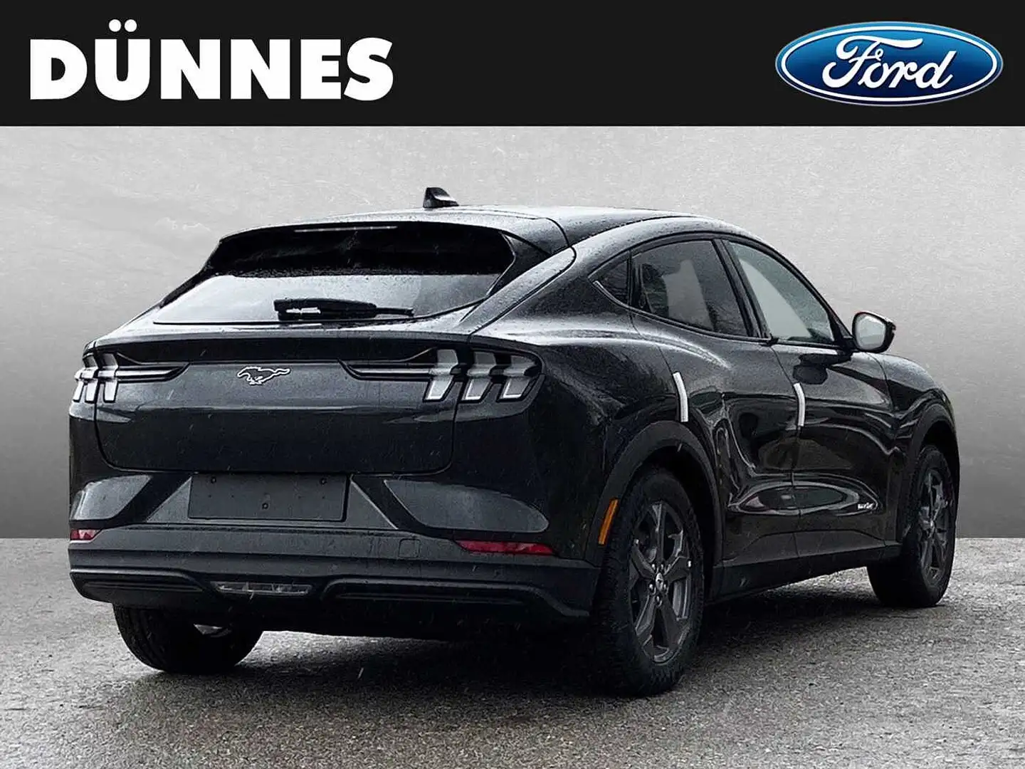 Ford Mustang Mach-E RWD Grau - 2