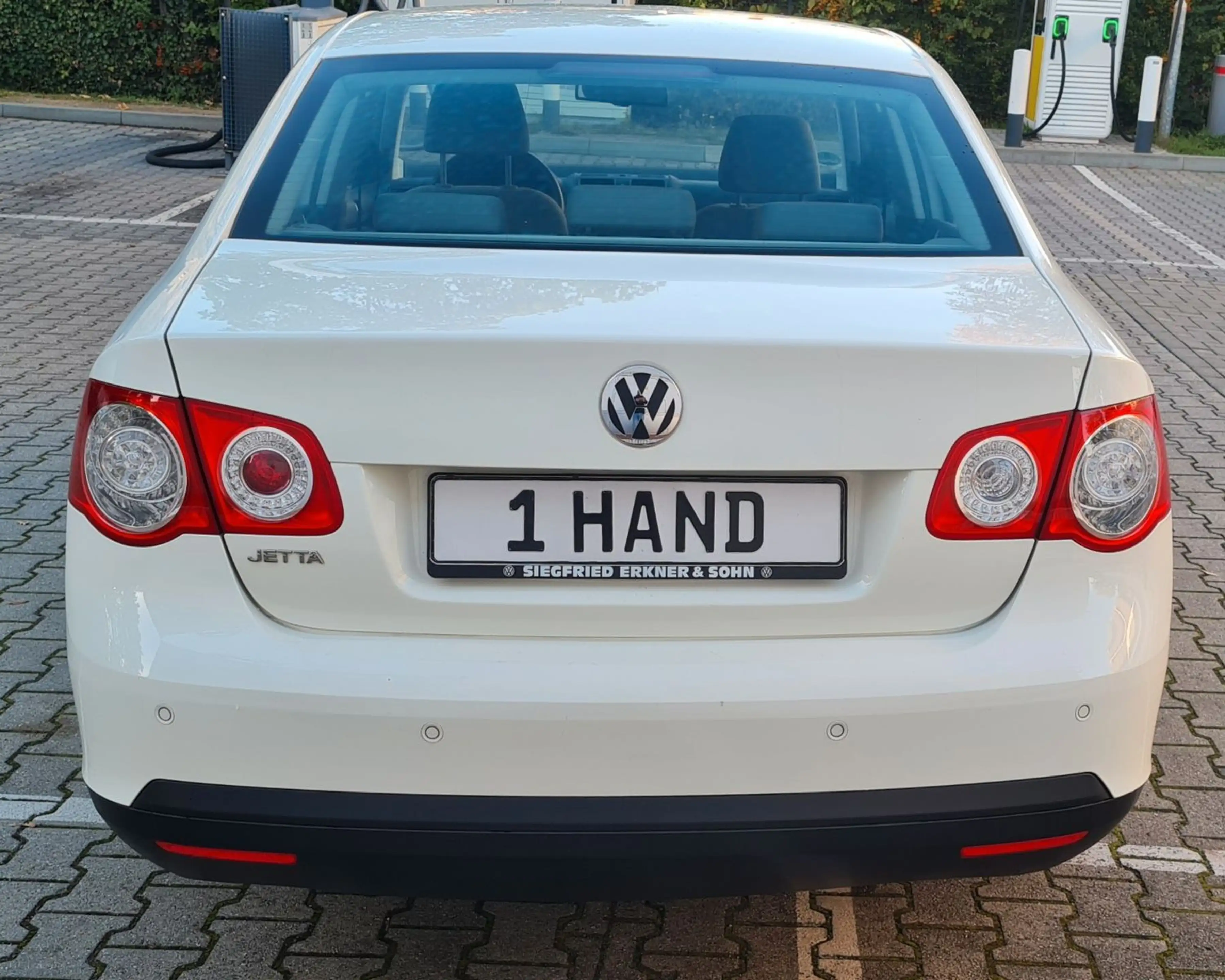 Volkswagen Jetta 1.6 MPI Erst 42000TKM 1 Hand . — photo 5