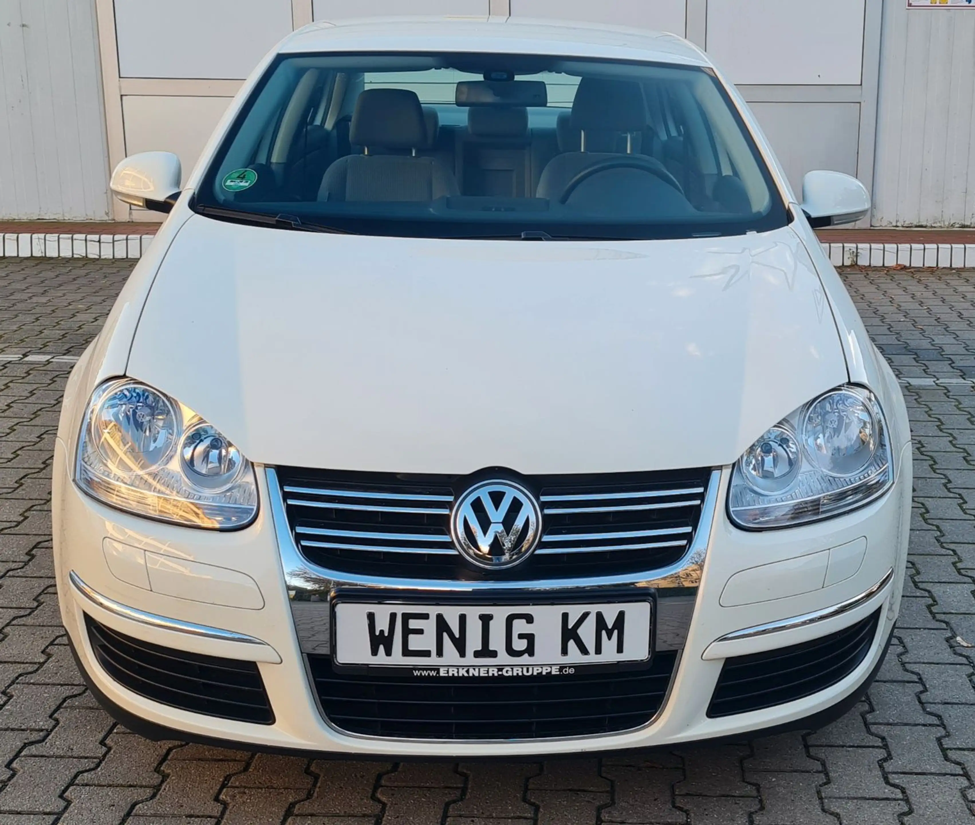 Volkswagen Jetta 1.6 MPI Erst 42000TKM 1 Hand . — photo 3