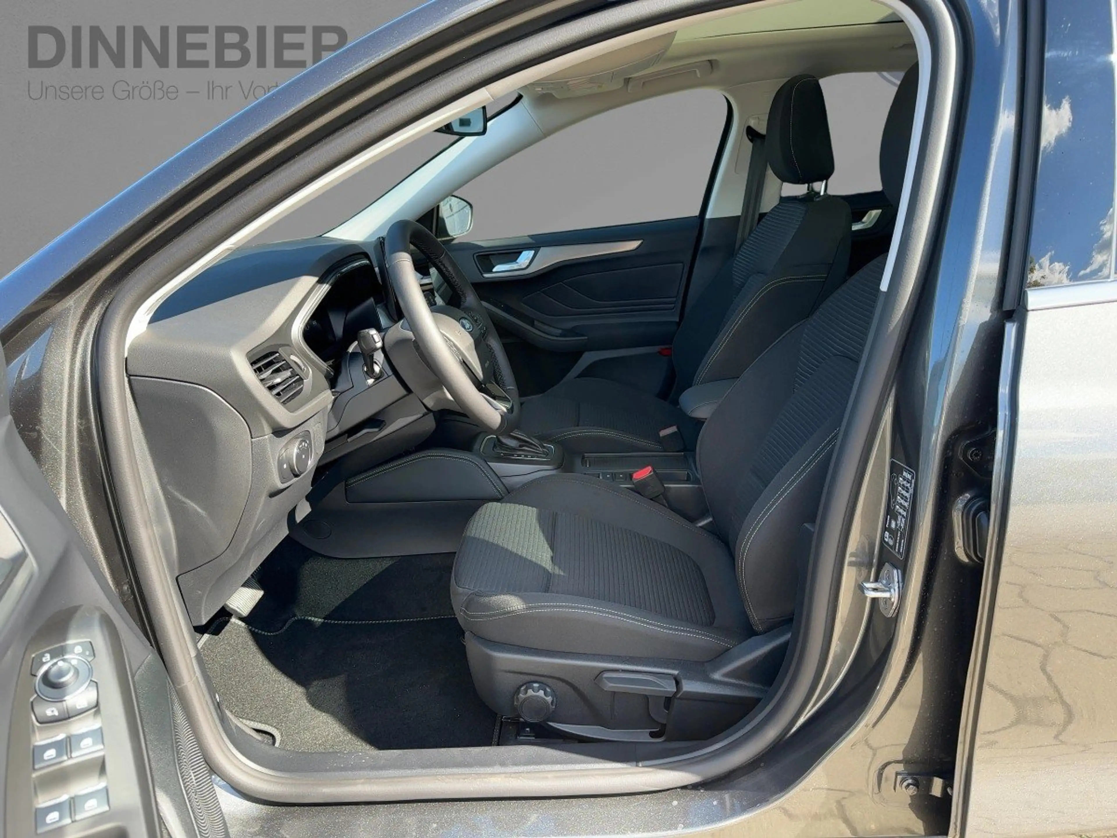 Ford Focus Titanium X LED+Glasdach+Kamera+Navi+SHZ — photo 8