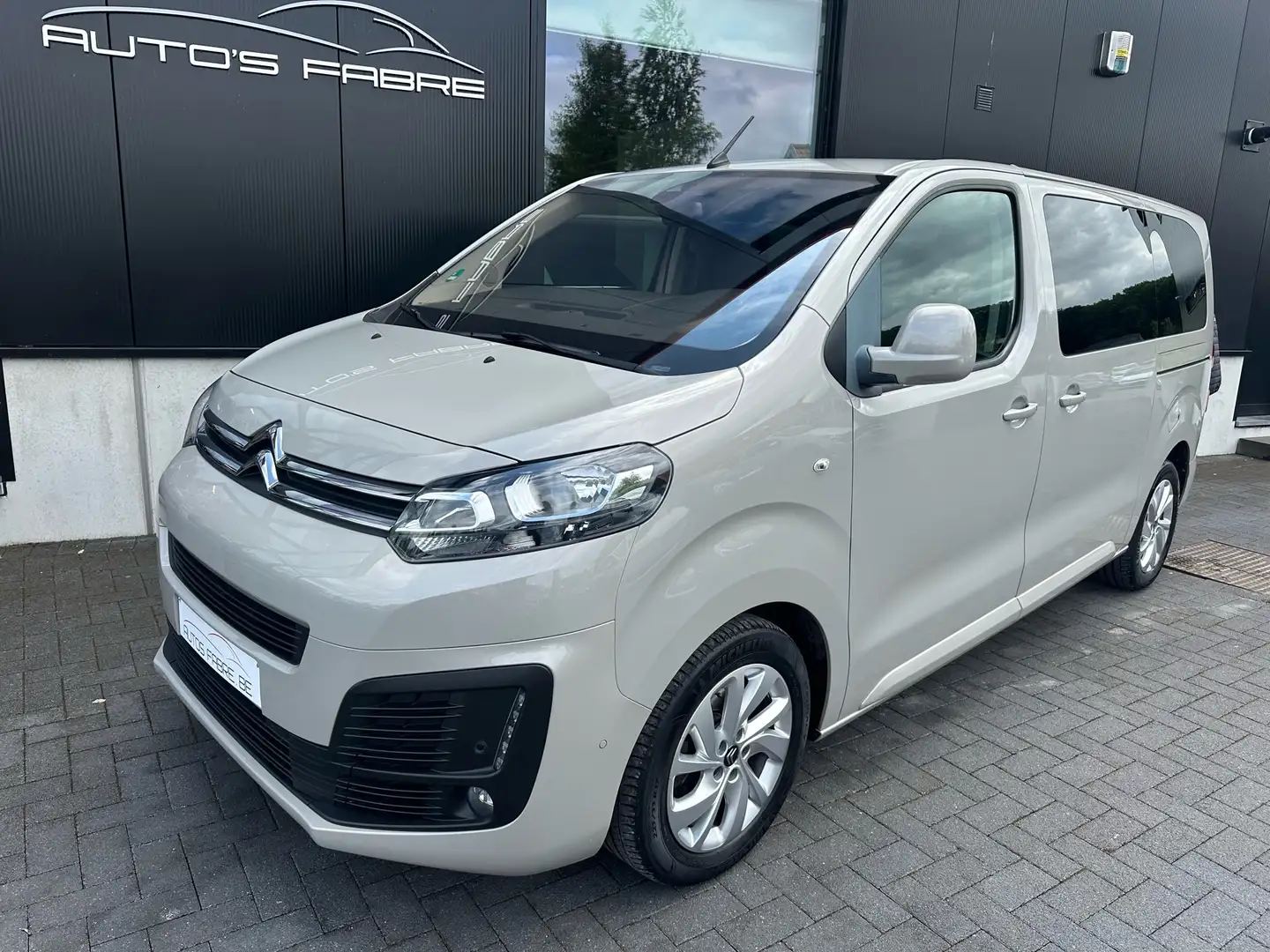 Citroen Spacetourer 1.5 BlueHDi M Feel  8 Places GPS 64000km Beige - 1