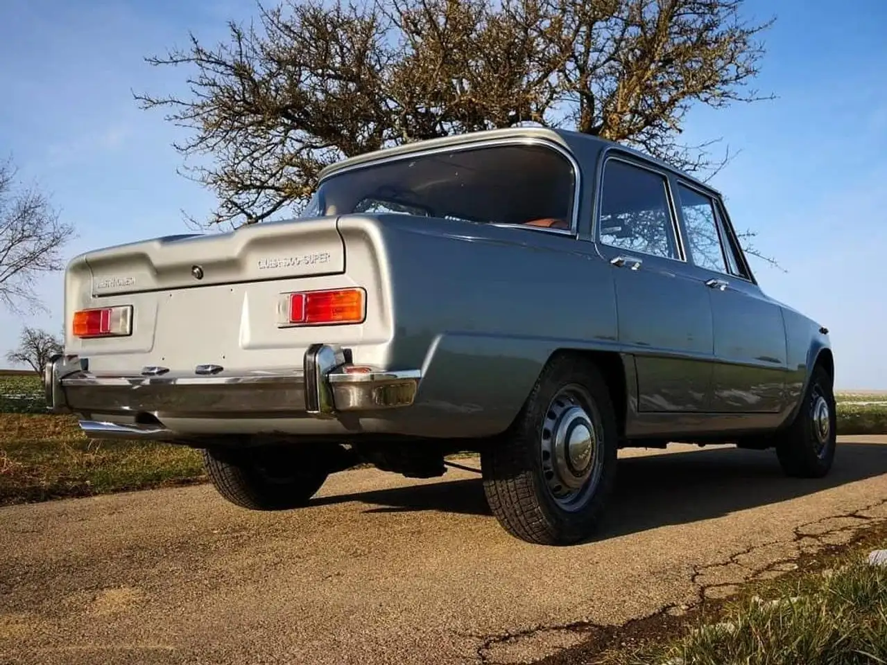Alfa Romeo Giulia 1300 super, foto 4