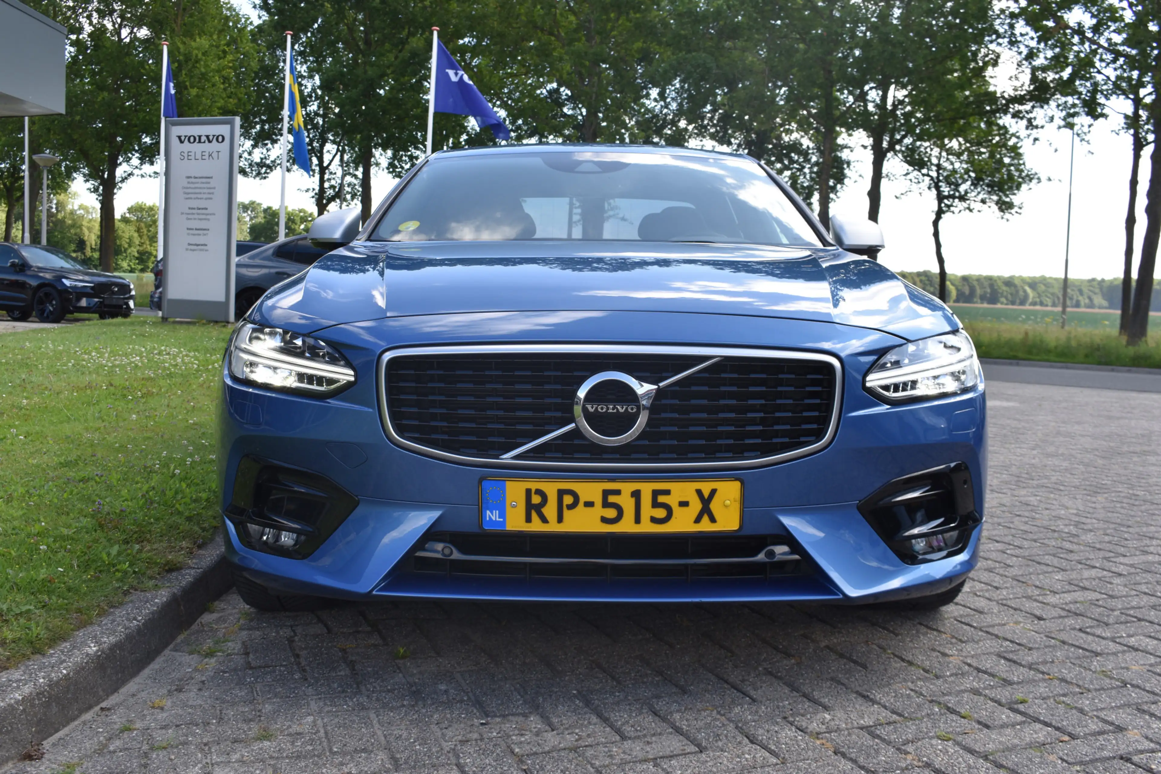 Volvo S90 D3 150PK Momentum | BLIS | Adapt. Cruise. | Stoelv — photo 3