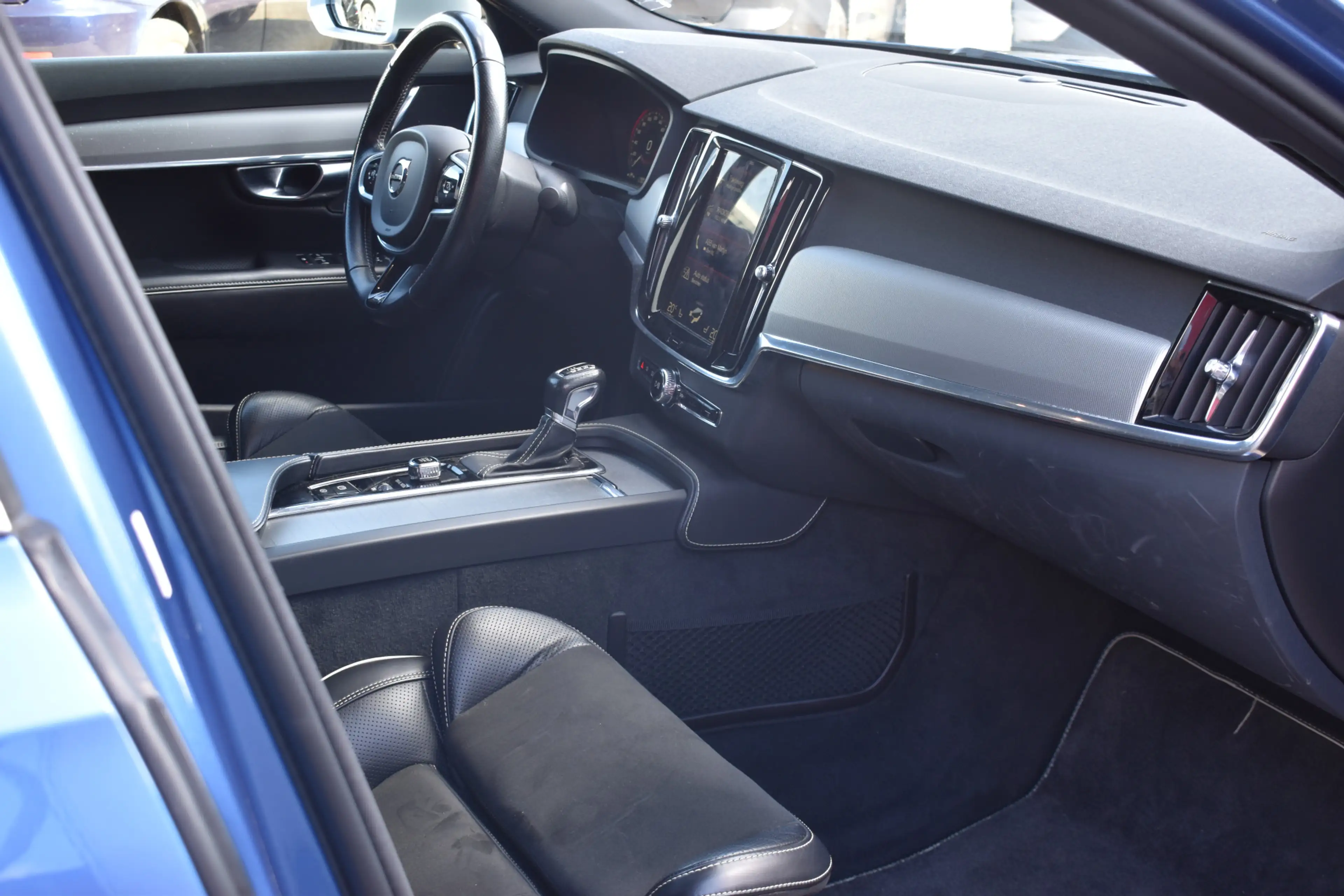 Volvo S90 D3 150PK Momentum | BLIS | Adapt. Cruise. | Stoelv — photo 14