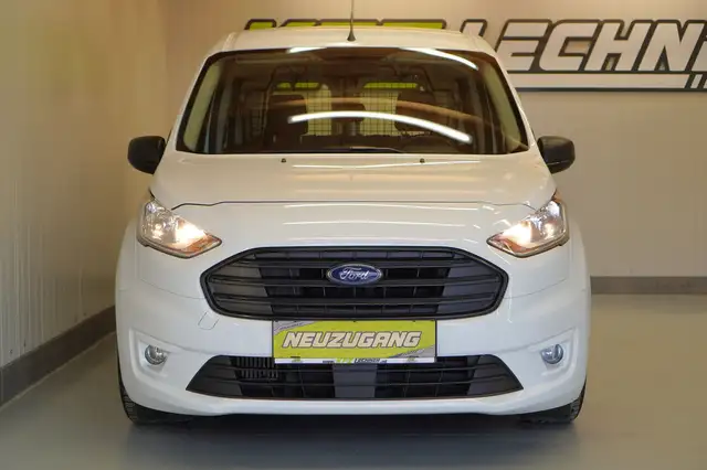 Ford Transit Connect view 9