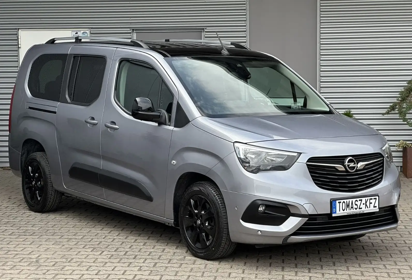 Opel Combo Life XL 1.2 Turbo S/S Eleg. Autom.*7-Sitze Gris - 1
