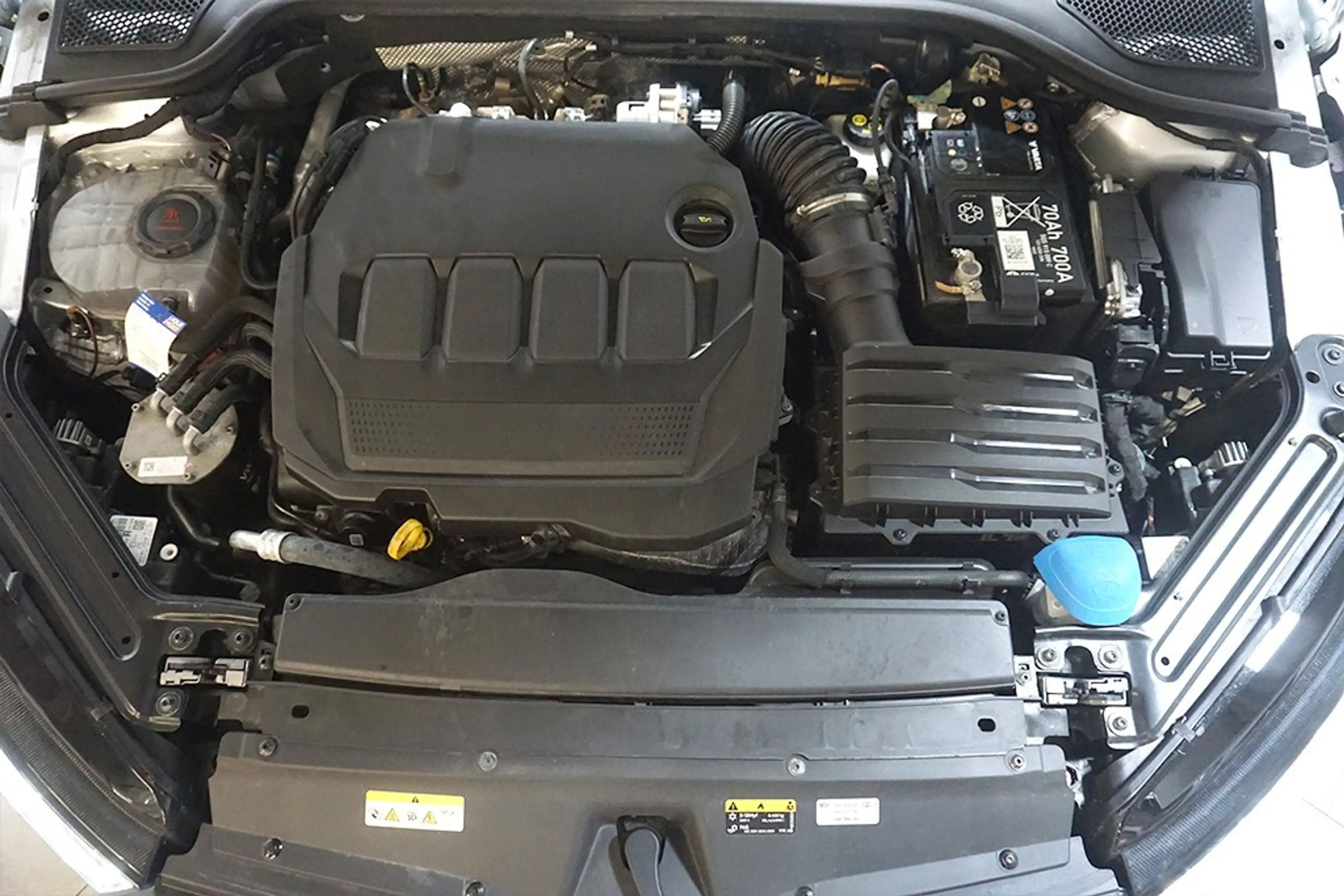Skoda Octavia 2.0TDI DSG RS 4x4 Virtual AHK Pano HUD — photo 14