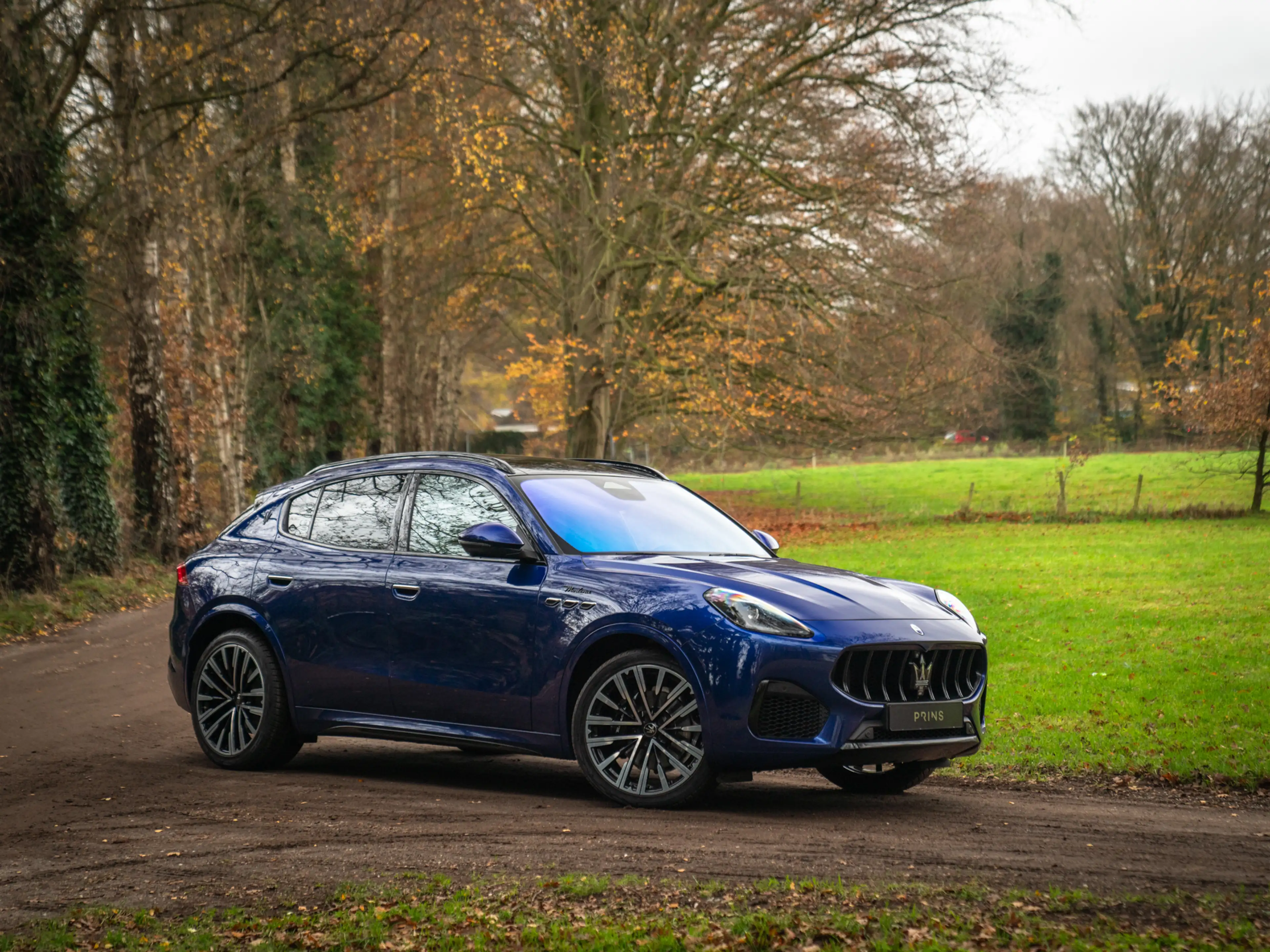 Maserati Grecale Modena 330pk | Pano-dak | Luchtvering | 21 inch | — photo 14