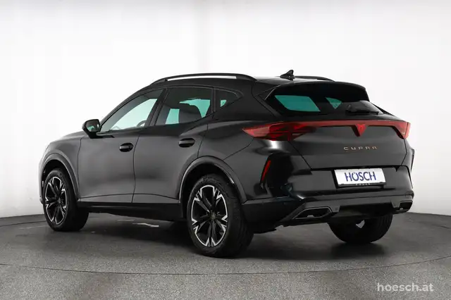 Cupra Formentor view 5