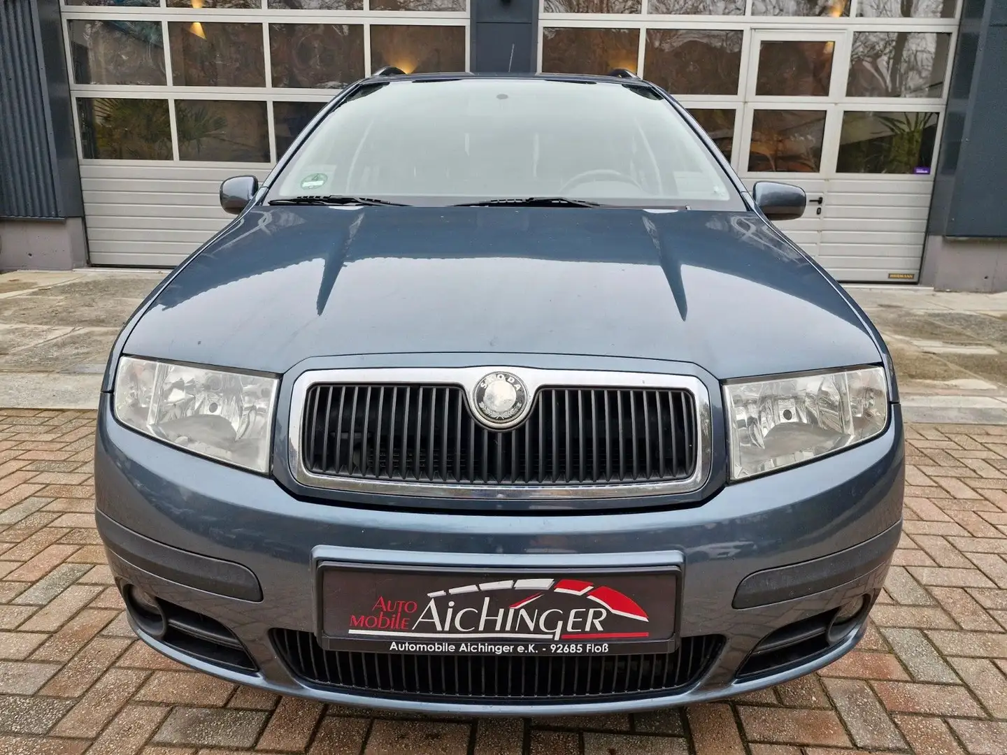 Skoda Fabia Combi Classic 2 Hand 8 Fach TÜV Neu Grijs - 2