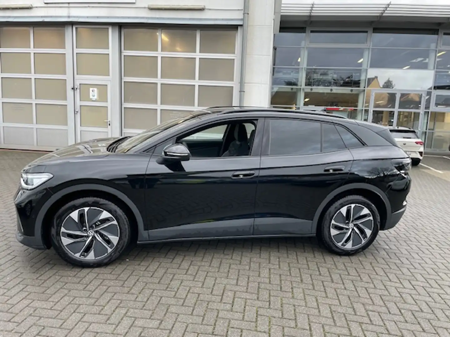 Volkswagen ID.4 Pure R-Kamera elektr. Heckklappe Wärmep. SideAs... Schwarz - 2