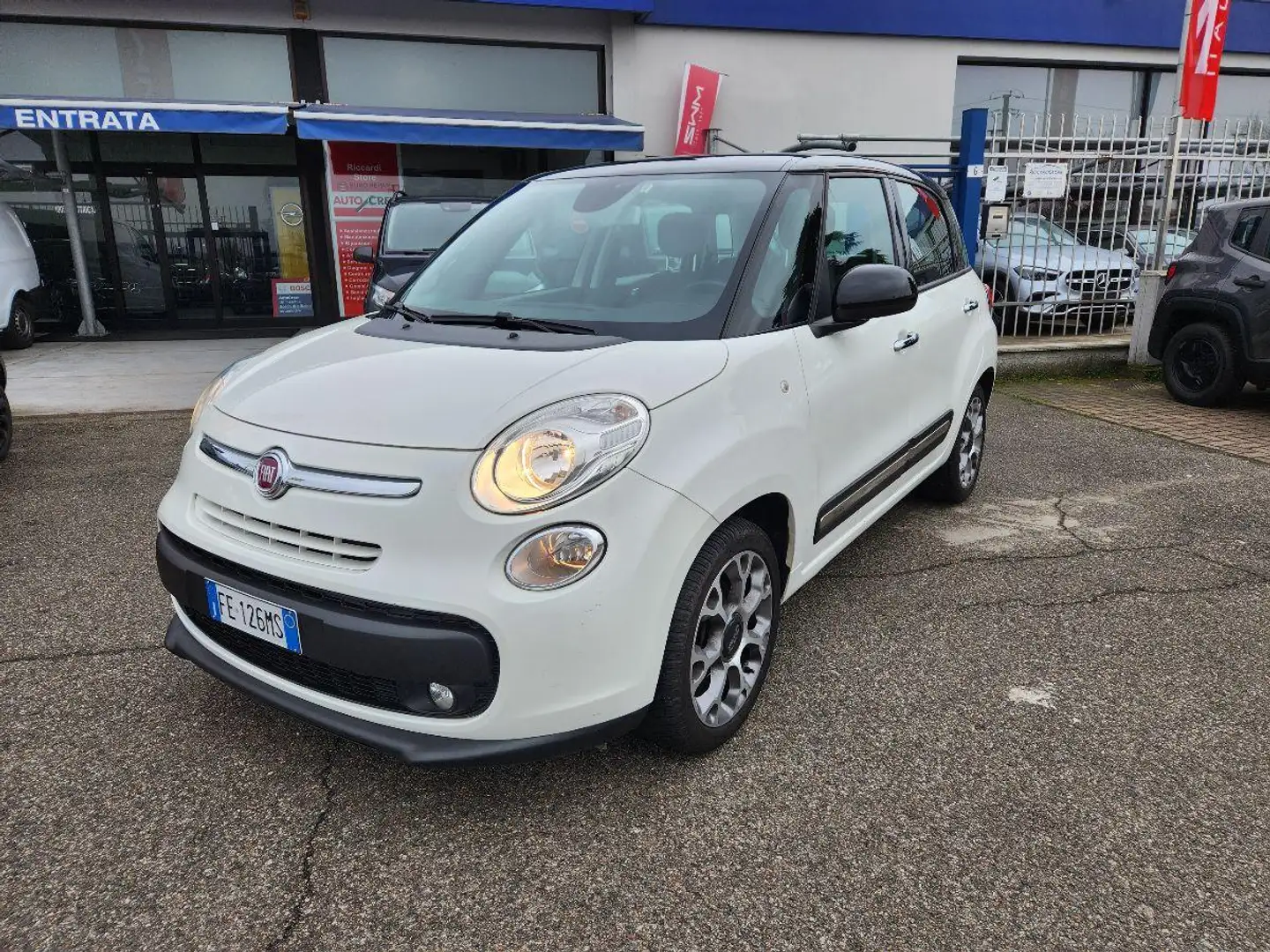 Fiat 500L 1.3 Multijet 95 CV Trekking Bianco - 2
