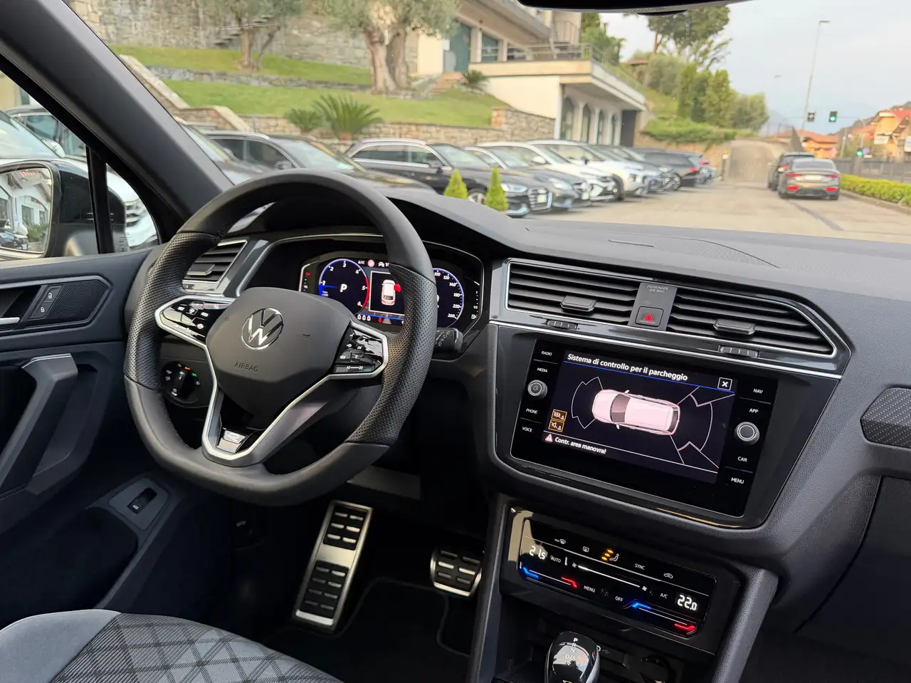 Volkswagen Tiguan II 2023 2.0 tdi R-Line 150cv dsg, миниатюра 13