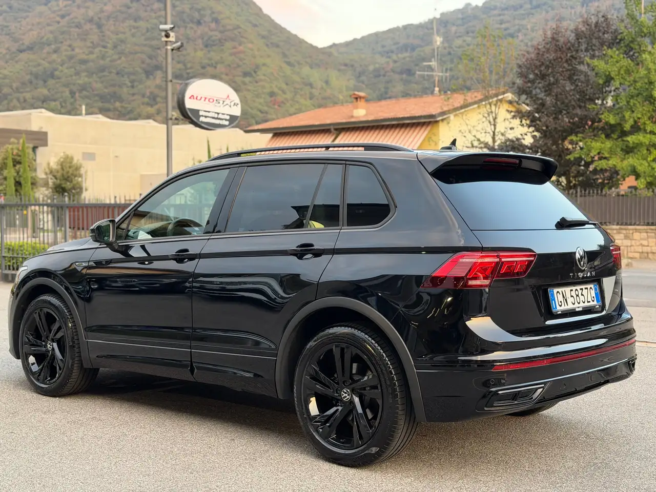 Volkswagen Tiguan II 2023 2.0 tdi R-Line 150cv dsg, миниатюра 8