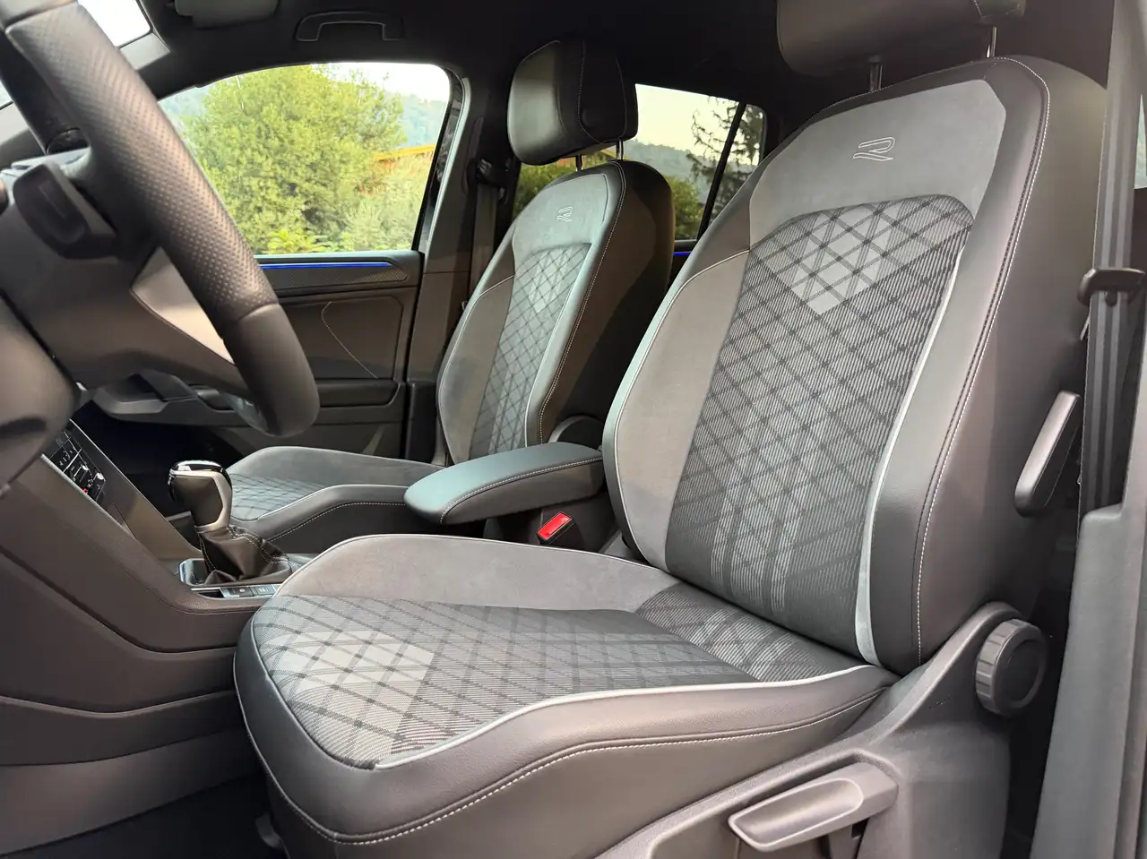 Volkswagen Tiguan II 2023 2.0 tdi R-Line 150cv dsg, миниатюра 25