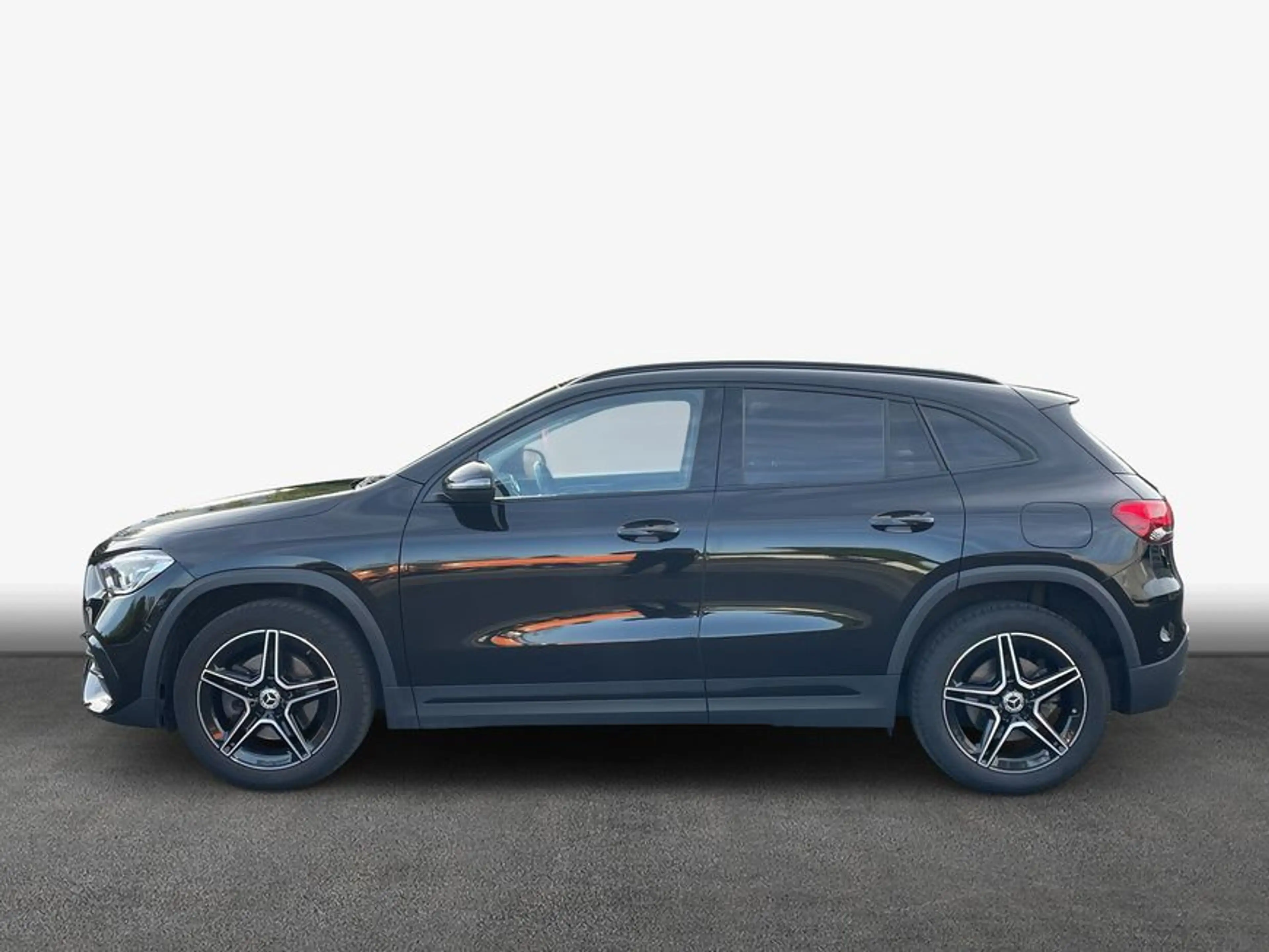 Mercedes-Benz GLA 250 GLA — photo 4