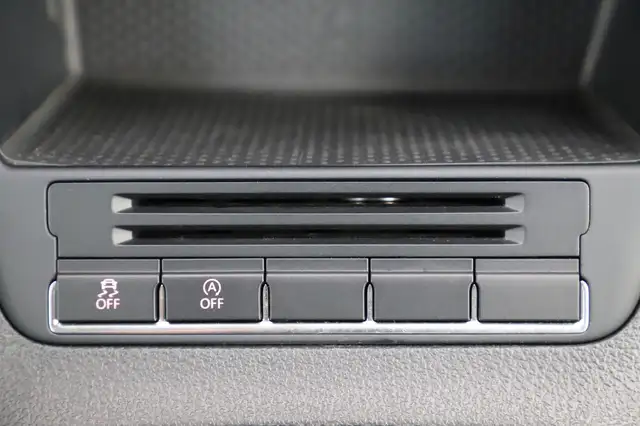 Volkswagen Tiguan view 26