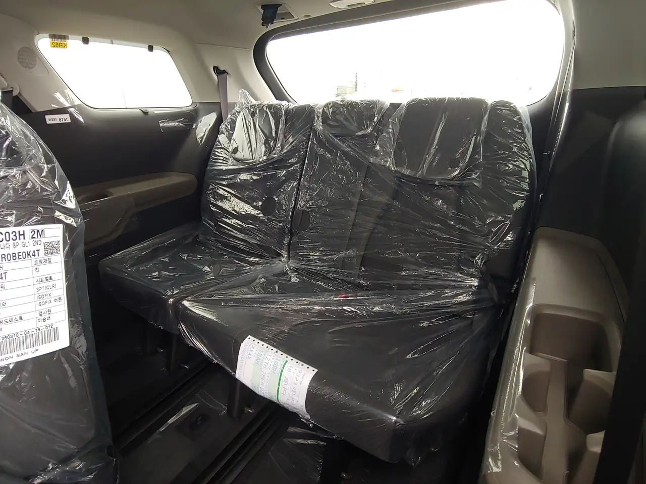 Kia Carnival снимка Kia Carnival