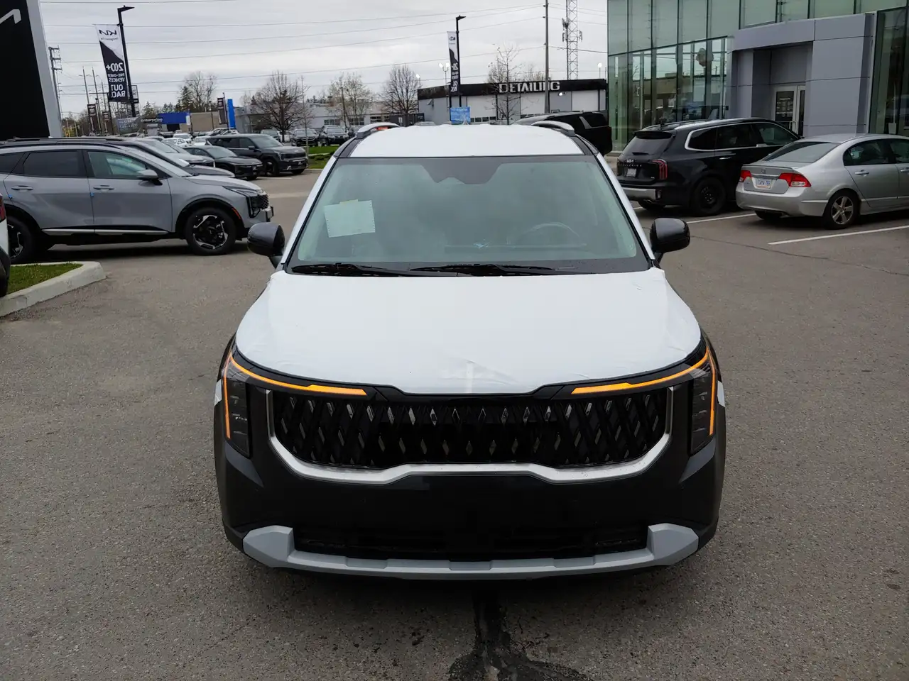 Kia Carnival снимка Kia Carnival