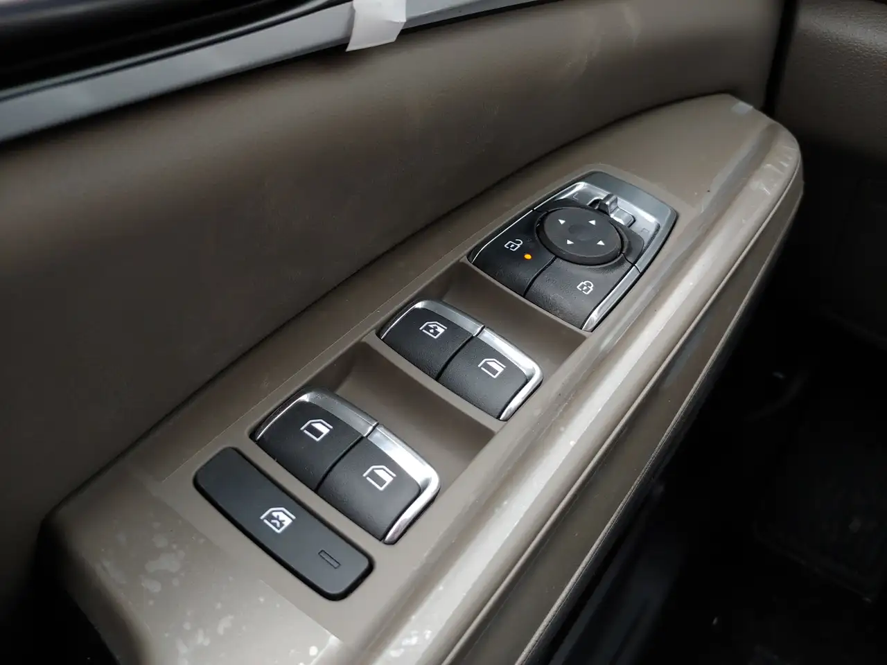 Kia Carnival снимка Kia Carnival