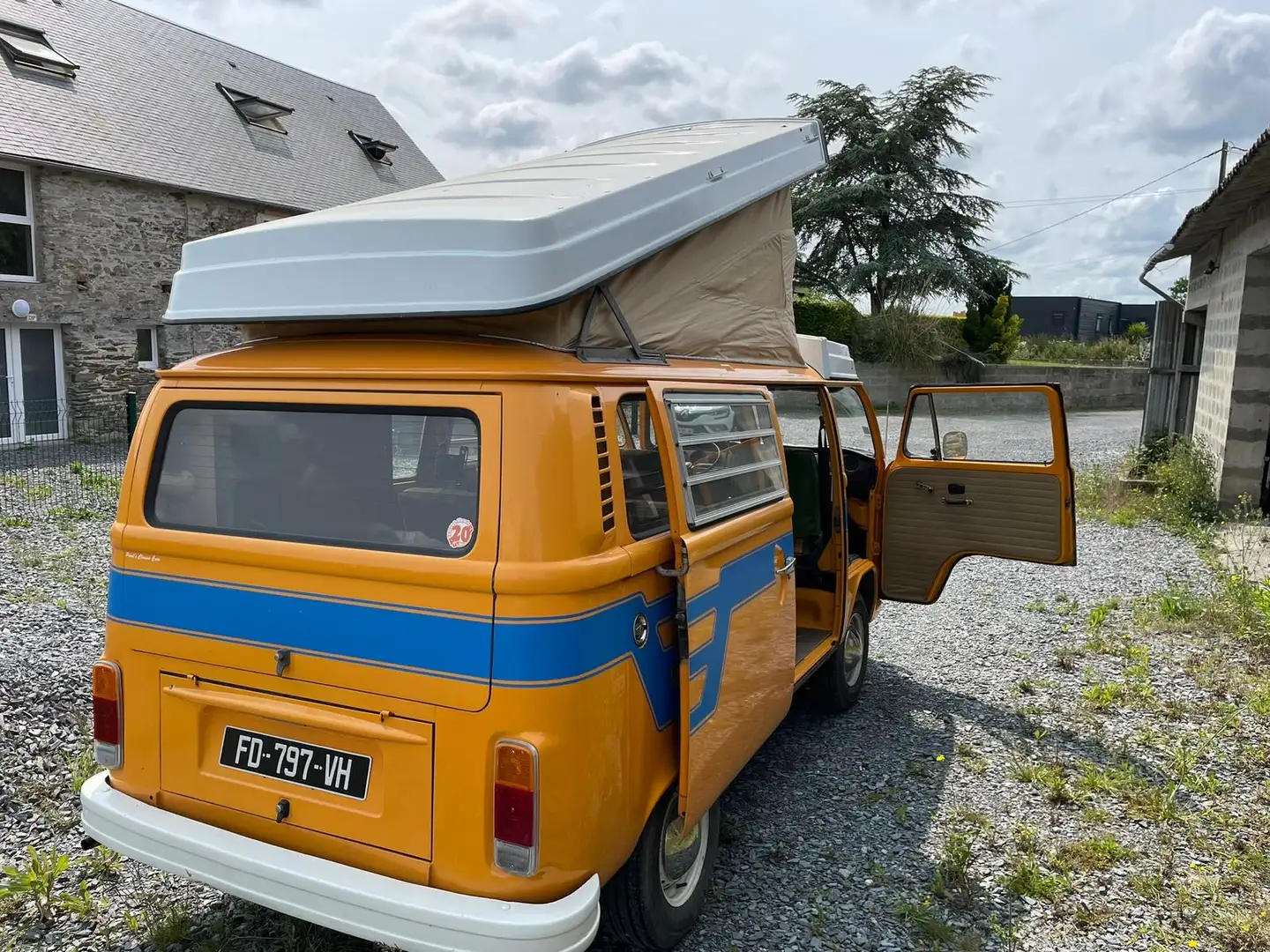 Volkswagen T2 Galben - 2