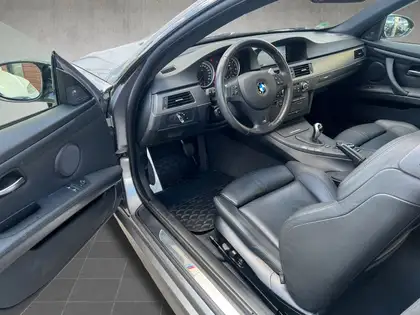 Annonce voiture d'occasion BMW M3 - CARADIZE