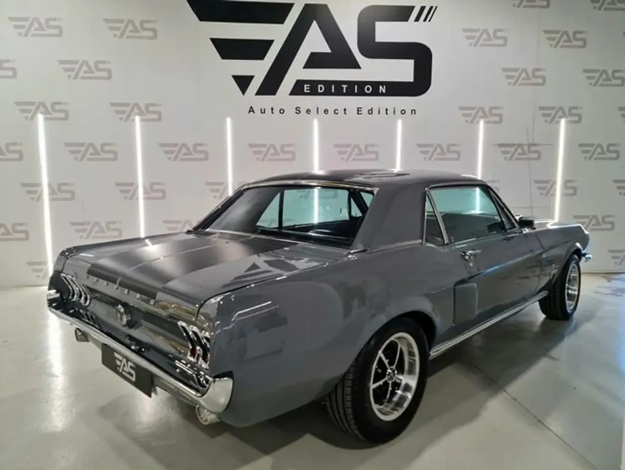 Ford Mustang Fastback GTA 4.7 V8 202cv 3p (1967), foto 3