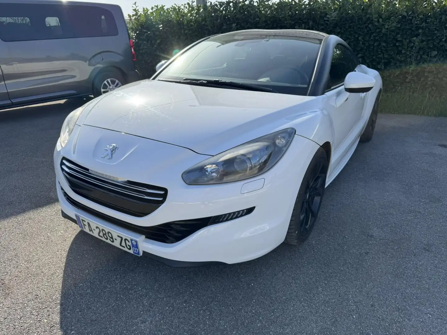 Peugeot RCZ 1.6 THP 16V - 200  COUPE . PHASE 2 Bílá - 1