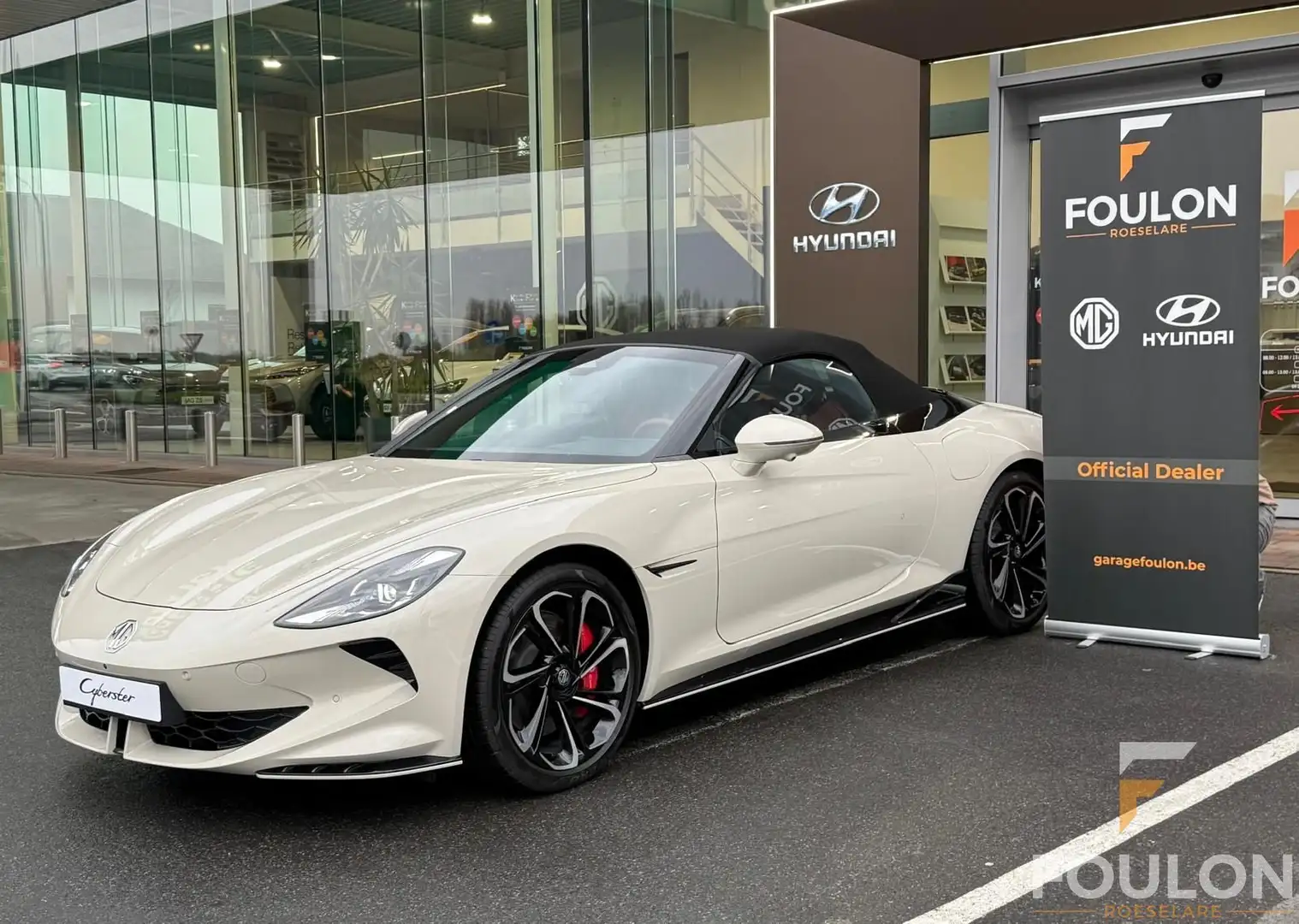 MG Cyberster 77kWh 510pk GT versie 4wd Beige - 1