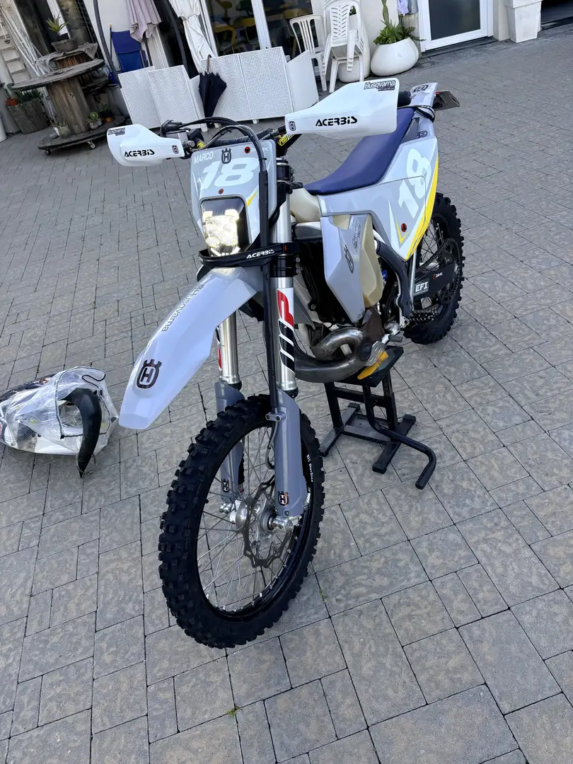 Husqvarna TE 300 Rockstar - 1
