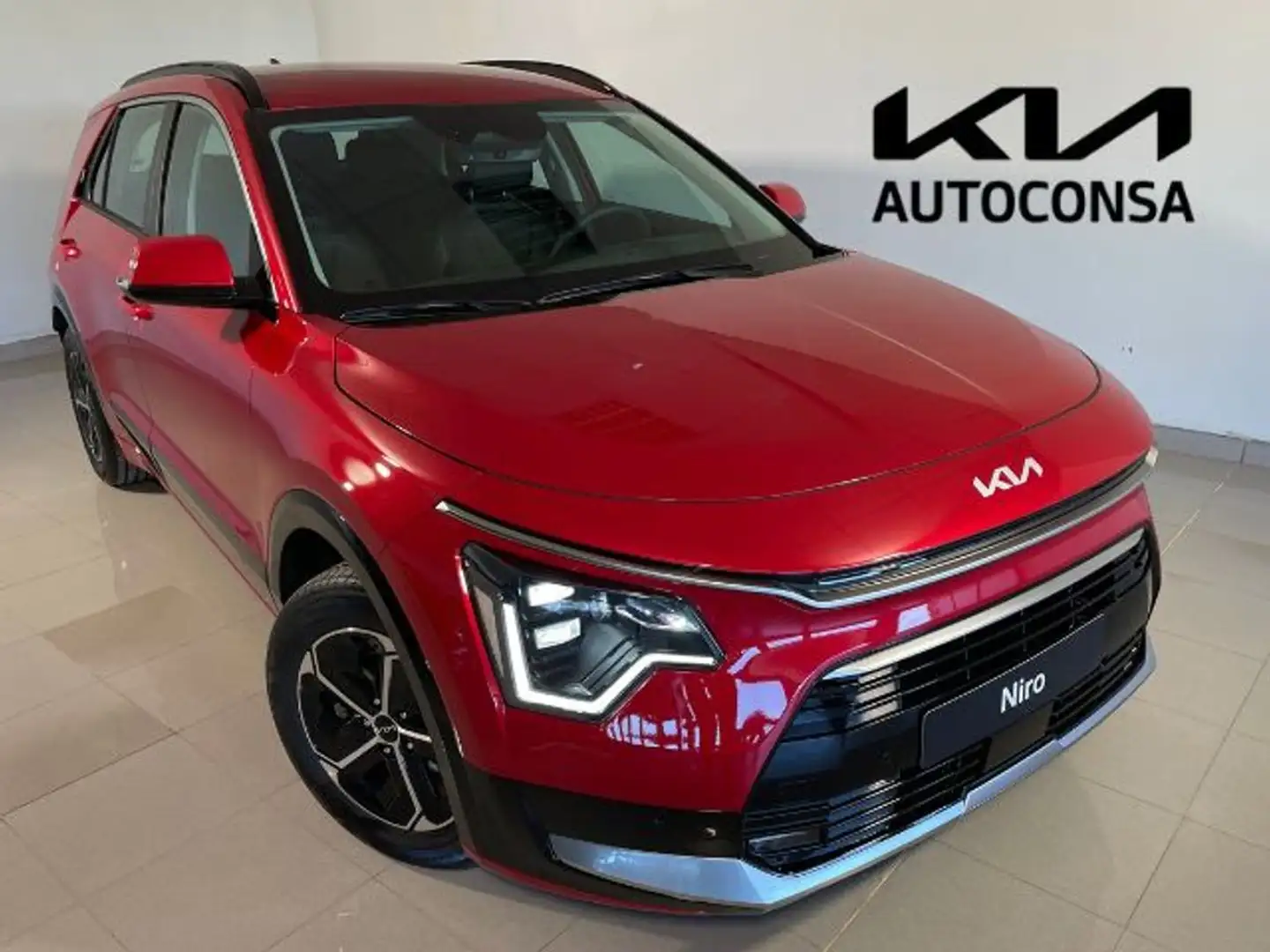 Kia Niro 1.6 GDi HEV 95kW (129CV) Drive Rojo - 1