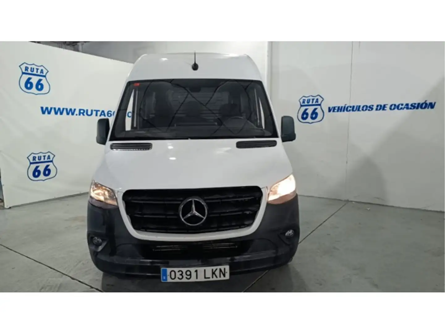 Mercedes-Benz Sprinter Furgón 211CDI Compacto tD Blanco - 2