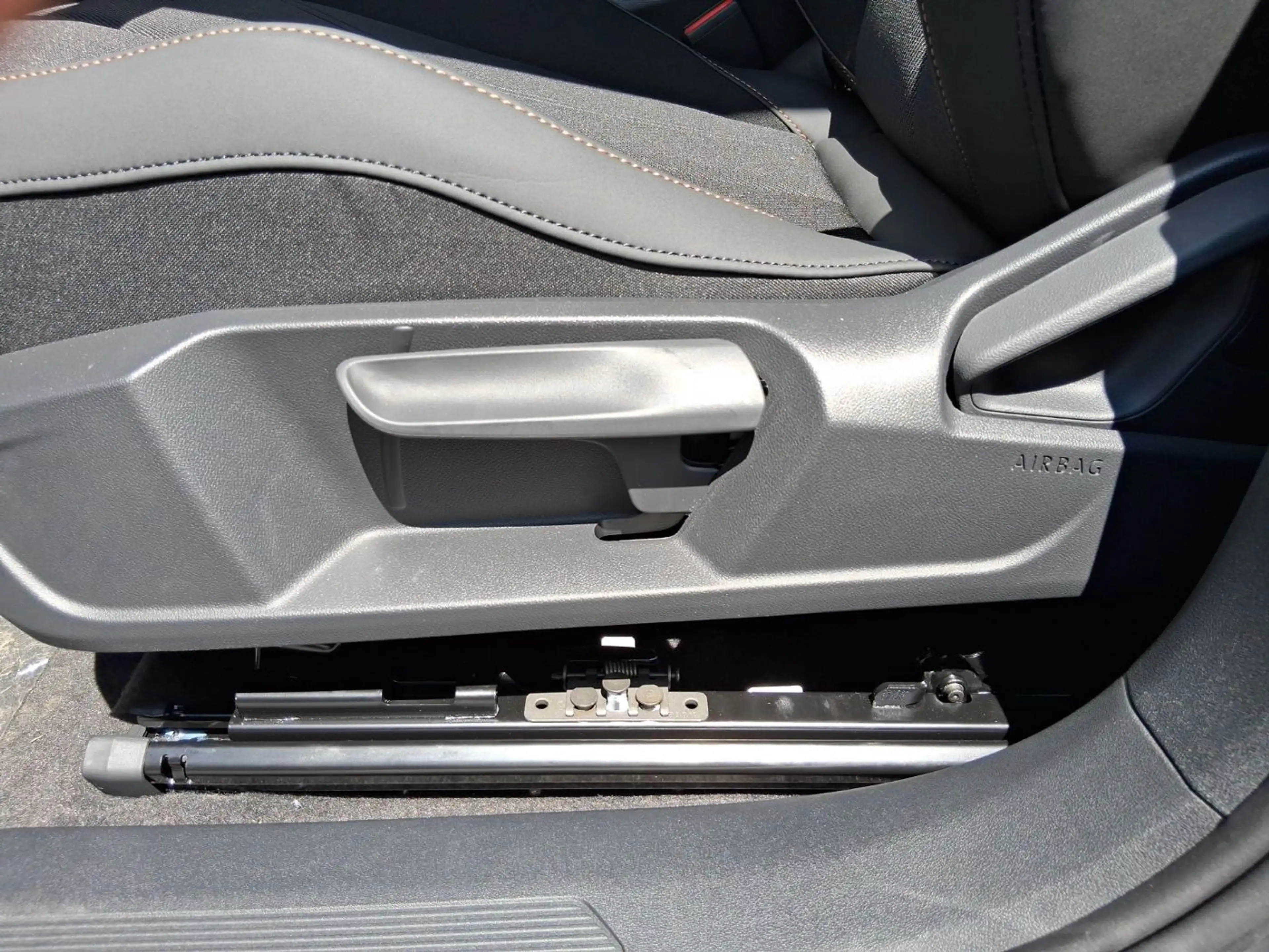 CUPRA Tavascan 210kW/286PS — photo 8