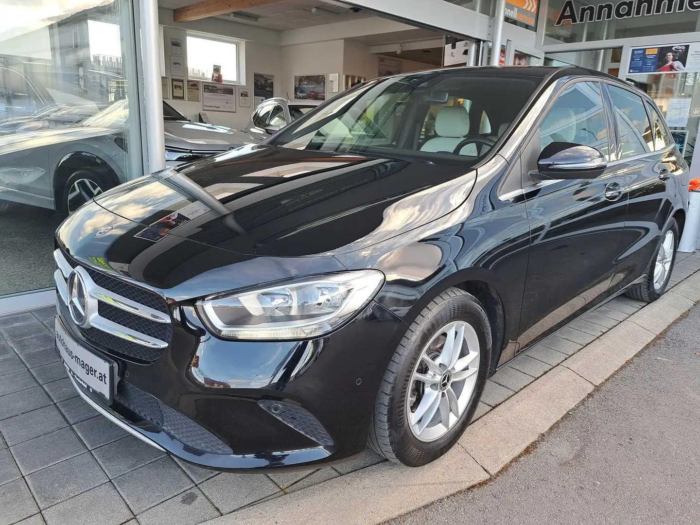 Mercedes-Benz B 180 180 d Schwarz - 1