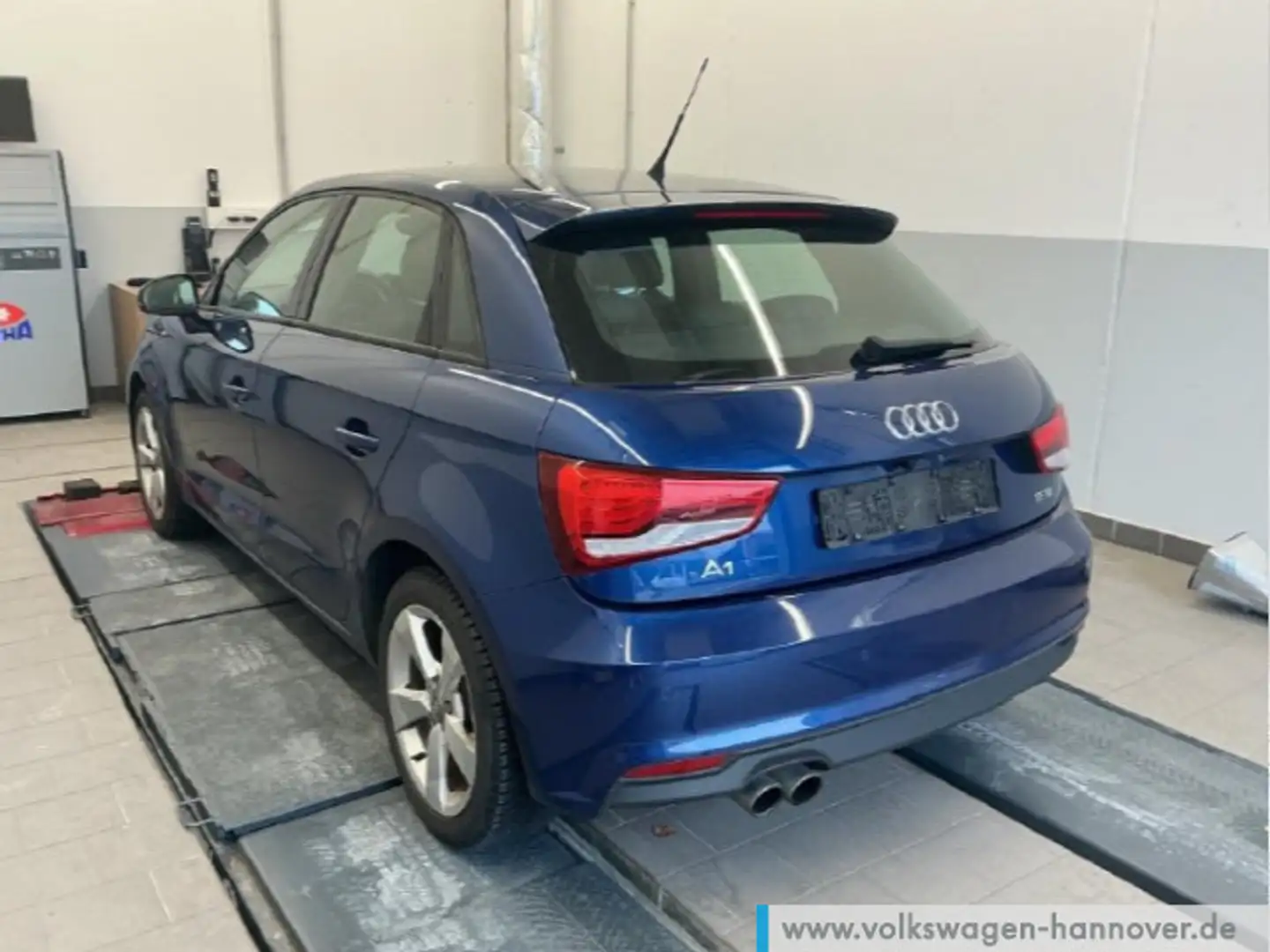 Audi A1 1.4 TFSI S-Tronic Navi Xenon SHZ Le Blau - 2