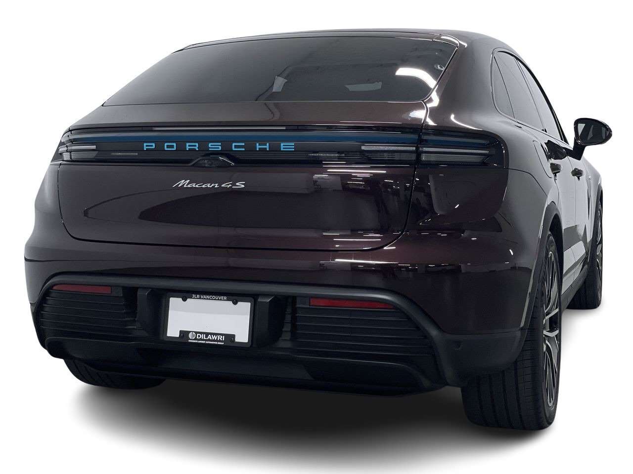 2025 Porsche Macan Electric 4S AWD | Low KM, Fully Equipped | thumb 12
