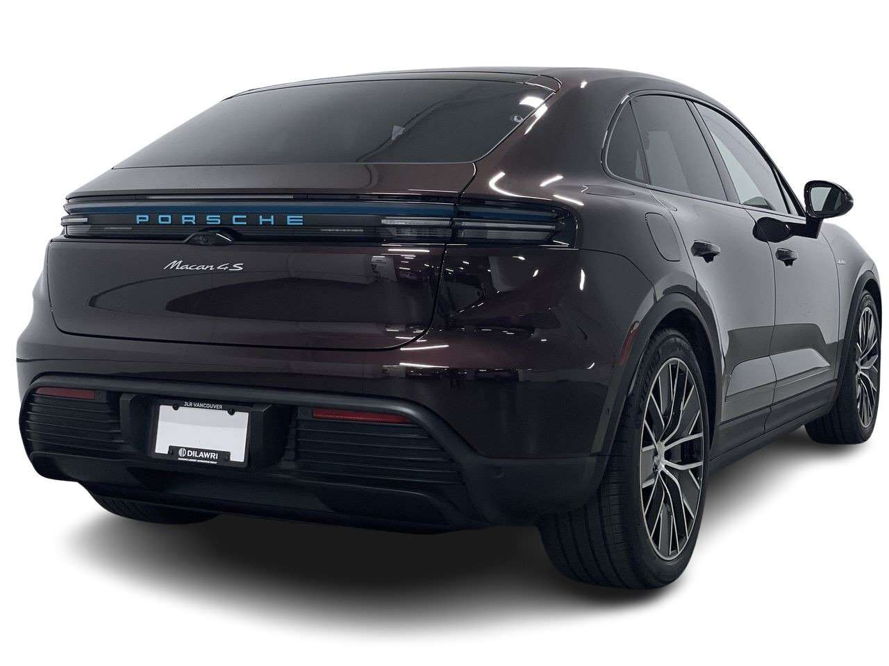 2025 Porsche Macan Electric 4S AWD | Low KM, Fully Equipped | thumb 13