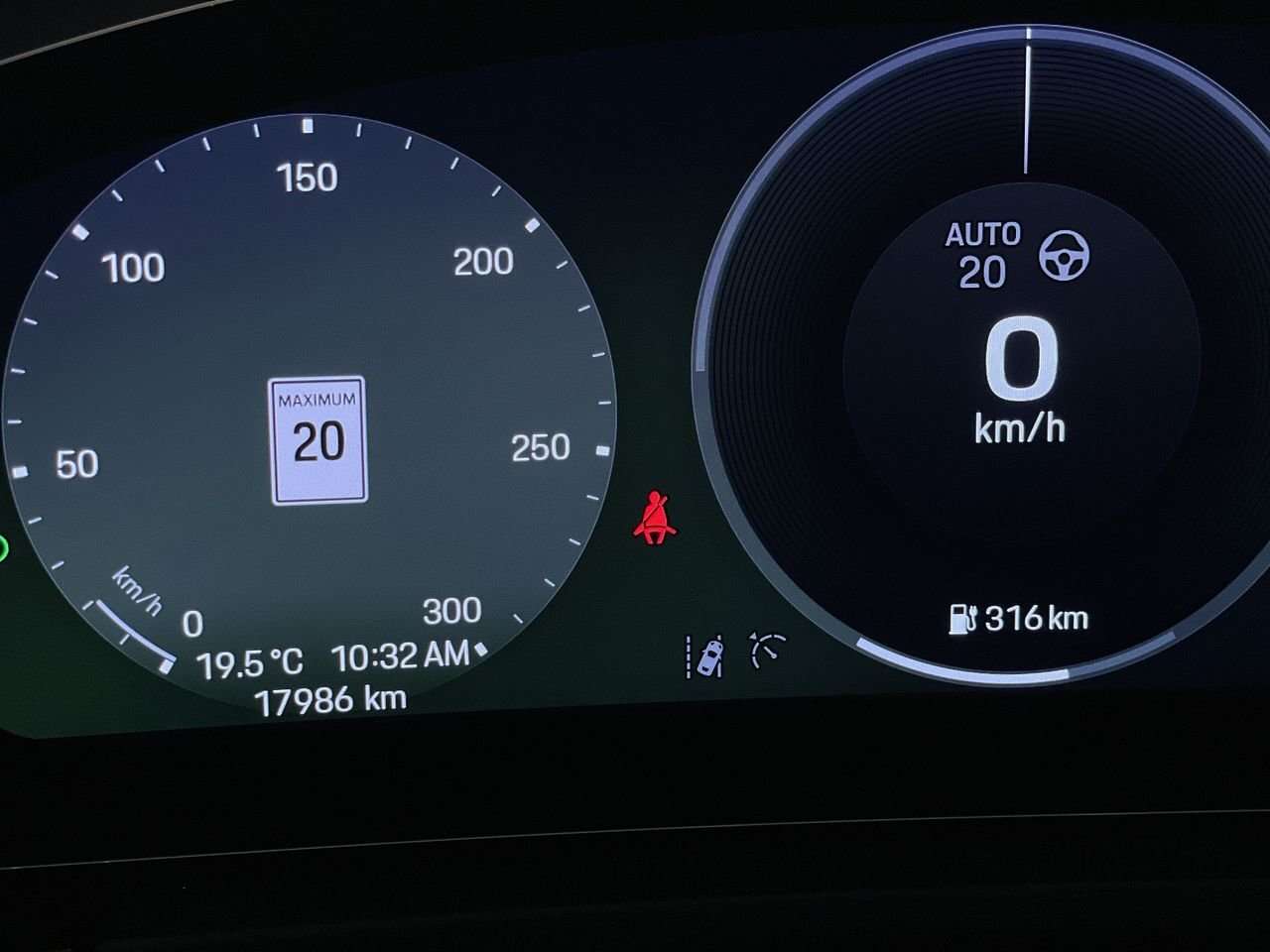 2025 Porsche Macan Electric 4S AWD | Low KM, Fully Equipped | thumb 23