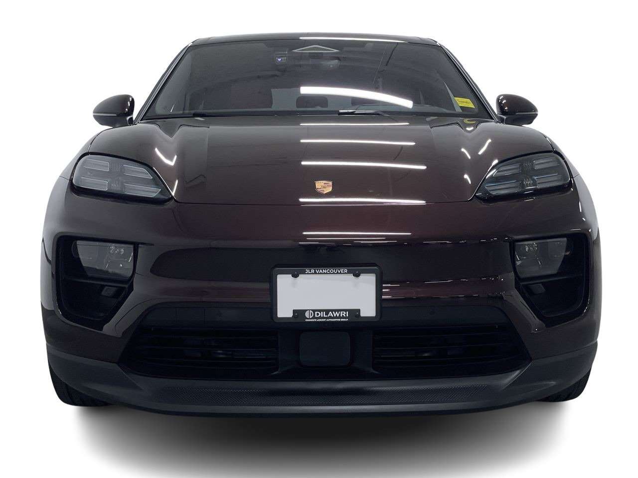 2025 Porsche Macan Electric 4S AWD | Low KM, Fully Equipped | alt 3