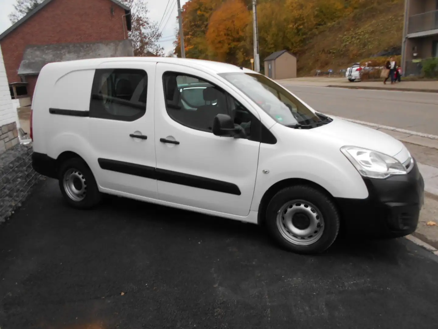 Citroen Berlingo unique long  chassis  camionnette   5places   !!!! Blanc - 1