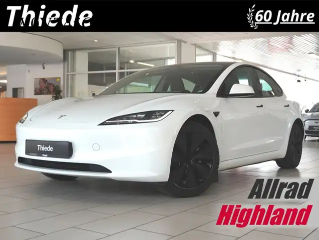 Tesla Model 3 HIGHLAND DUAL MOTOR NAVI/LED/KAMERA/AMD