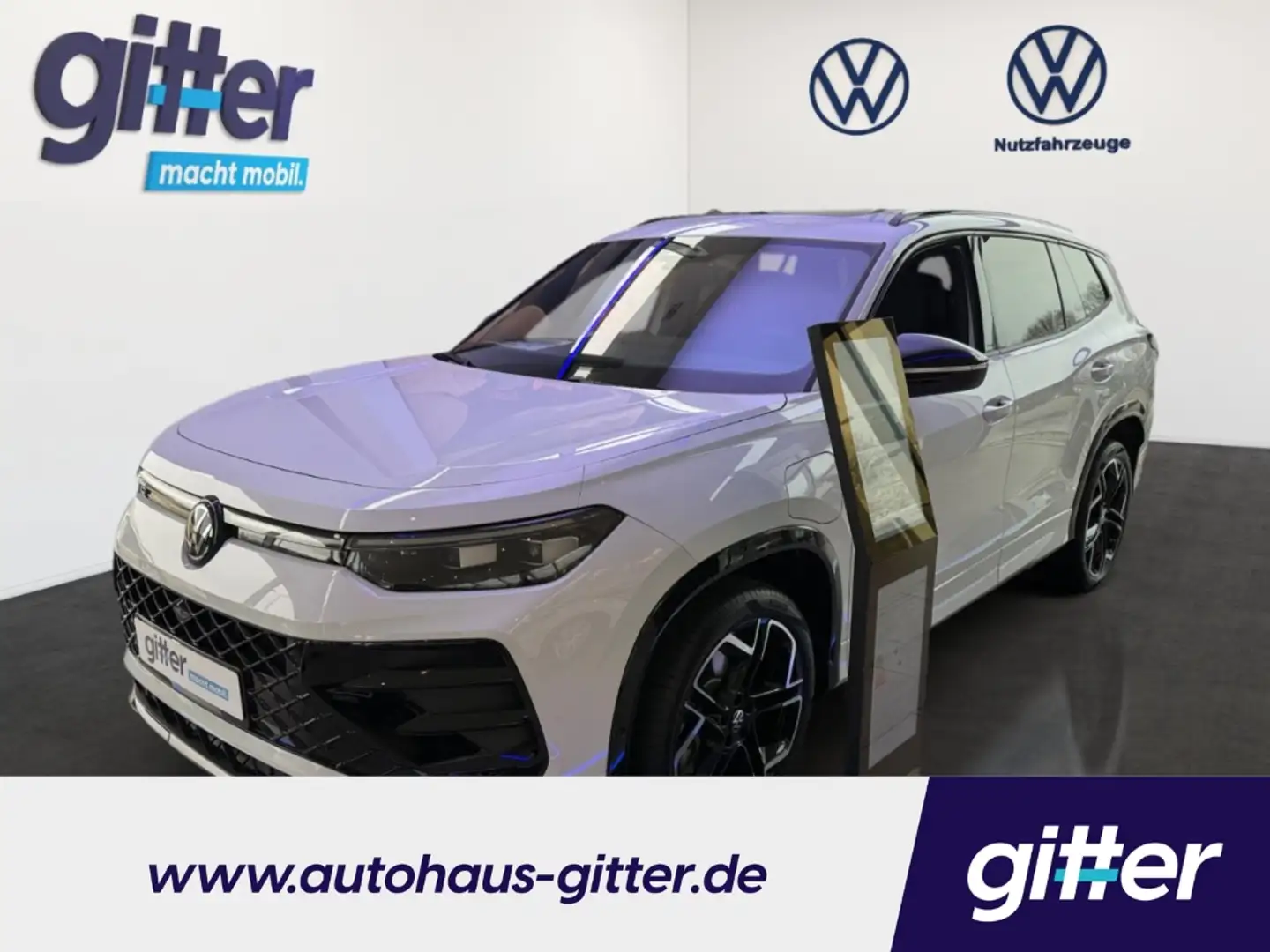 Volkswagen Tayron R-LINE 1,5 l eHybrid 130 kW AHK Pano IQ.Light Stan Weiß - 1